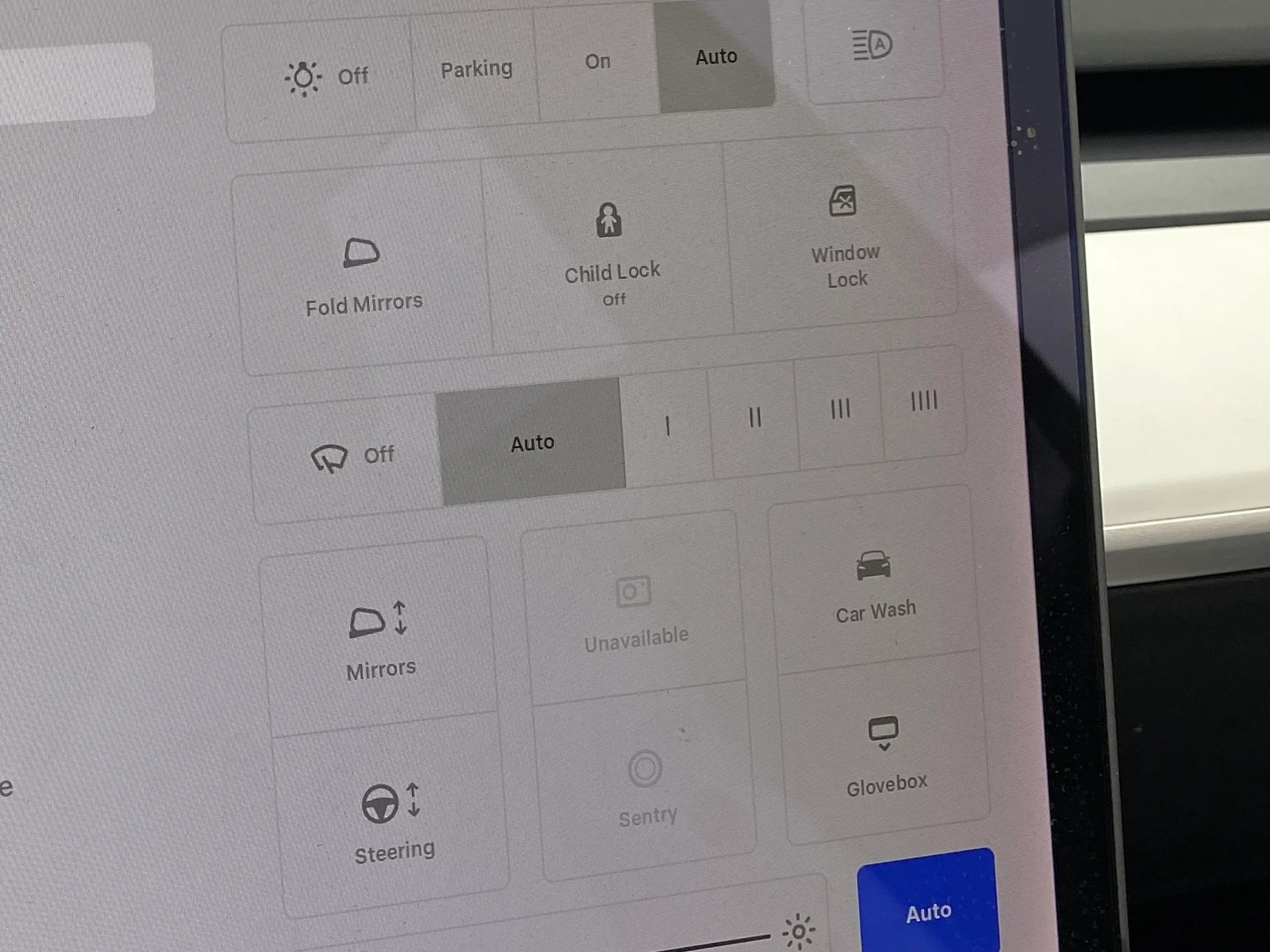 Thumbnail: 2020 Tesla Model 3 - 3