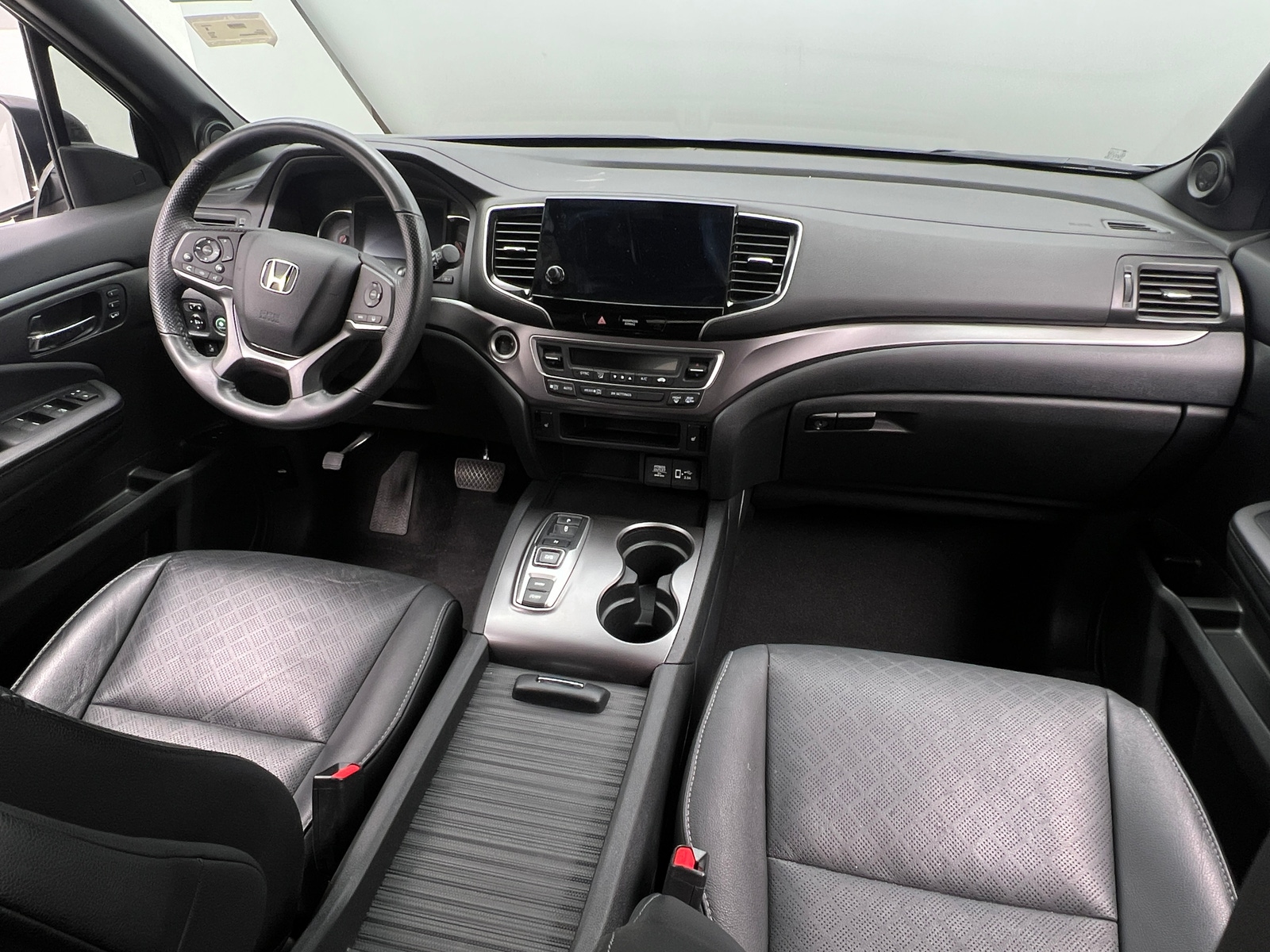 Thumbnail: 2020 Honda Passport - 2