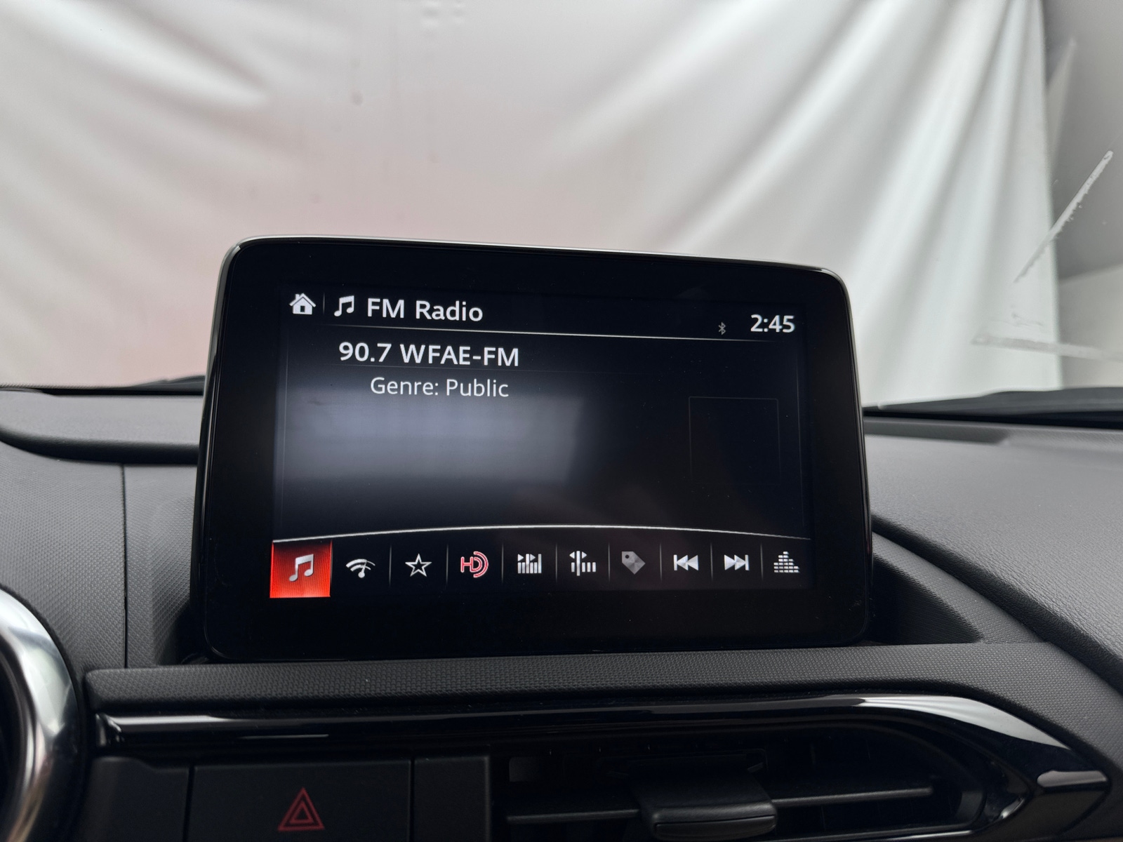 Thumbnail: 2020 Mazda MX-5 Miata - 3