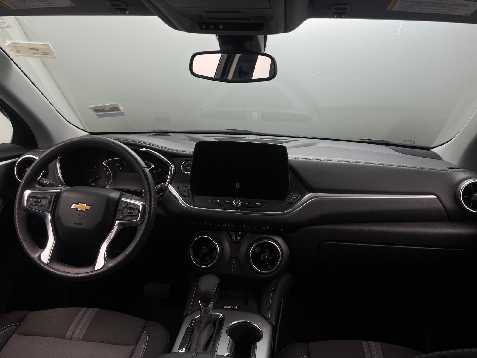 Thumbnail: 2023 Chevrolet Blazer - 3