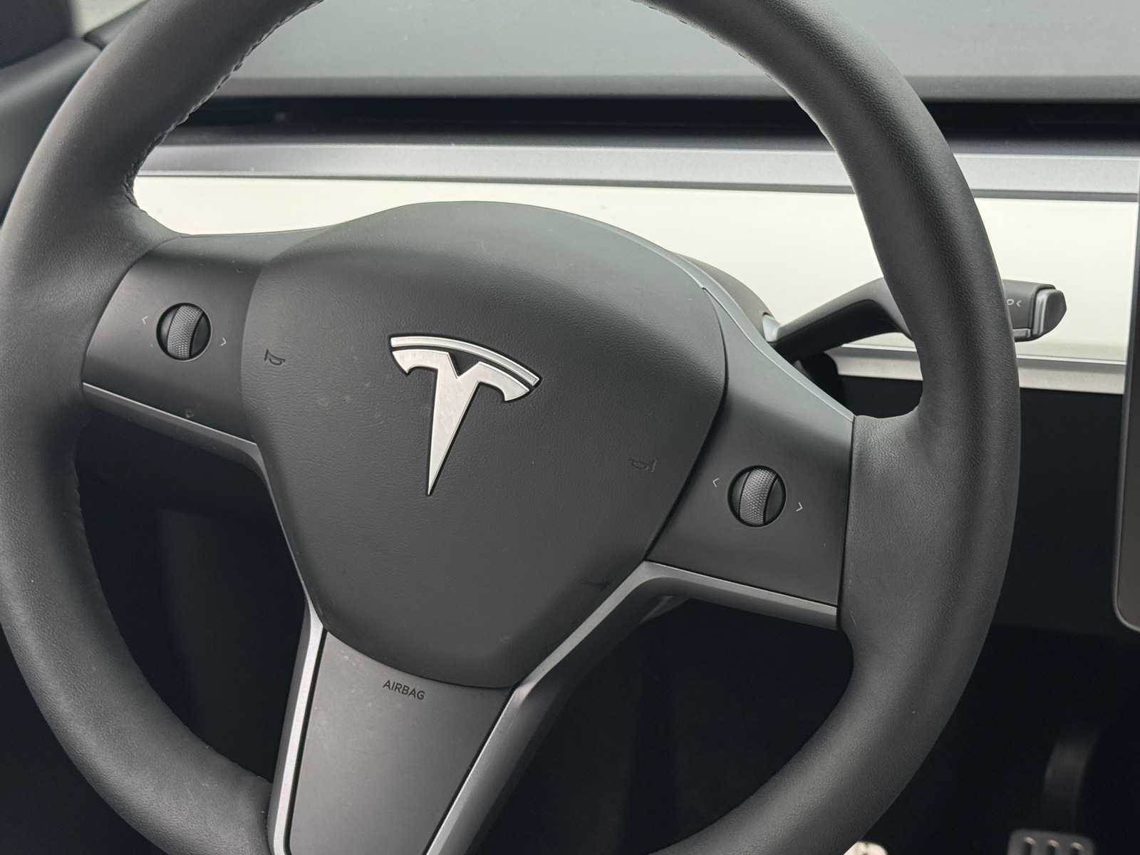 Thumbnail: 2022 Tesla Model Y - 4
