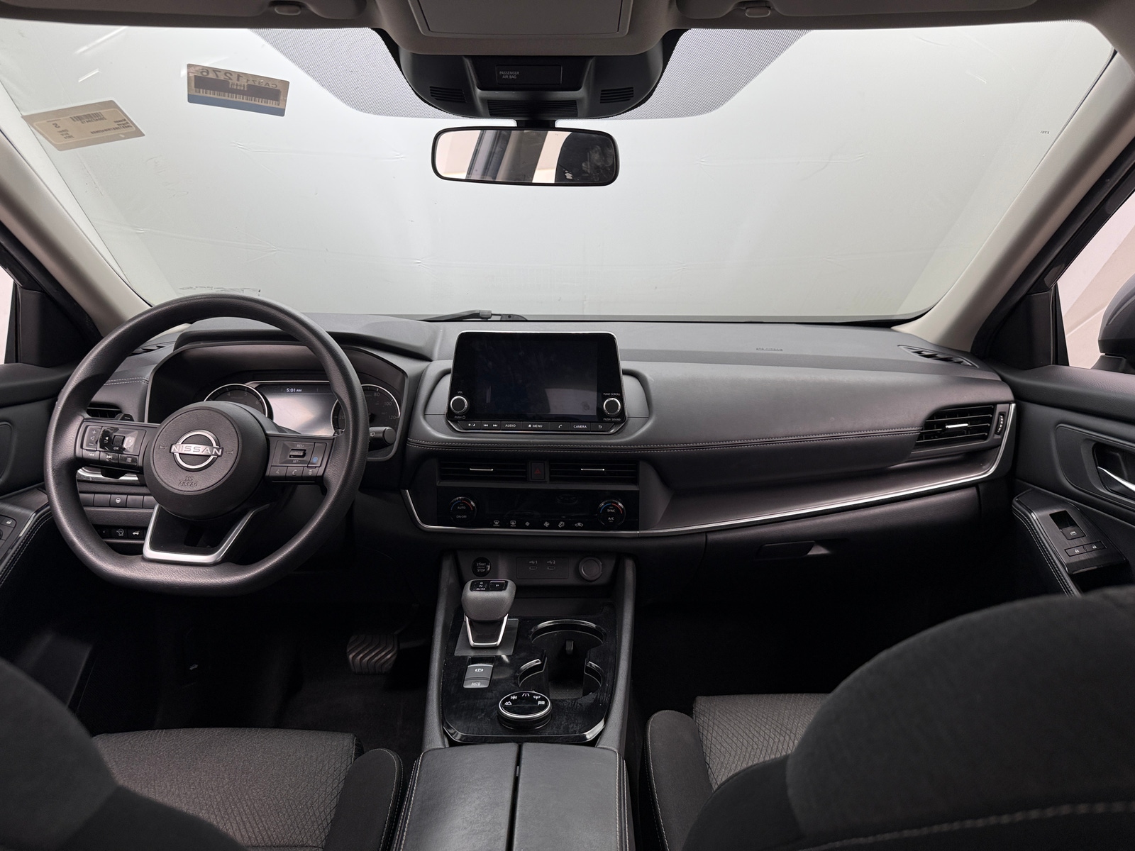 Thumbnail: 2024 Nissan Rogue - 3