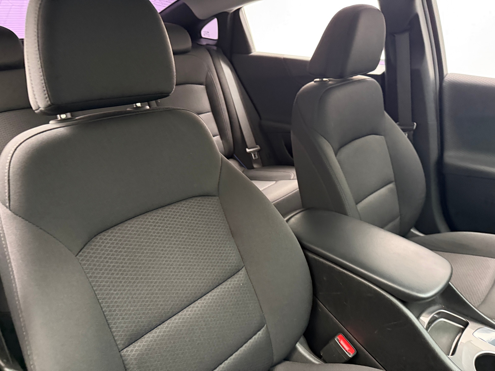 Thumbnail: 2020 Chevrolet Malibu - 2