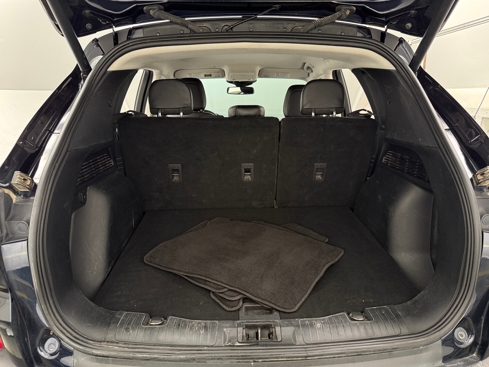 Thumbnail: 2021 Ford Escape - 6