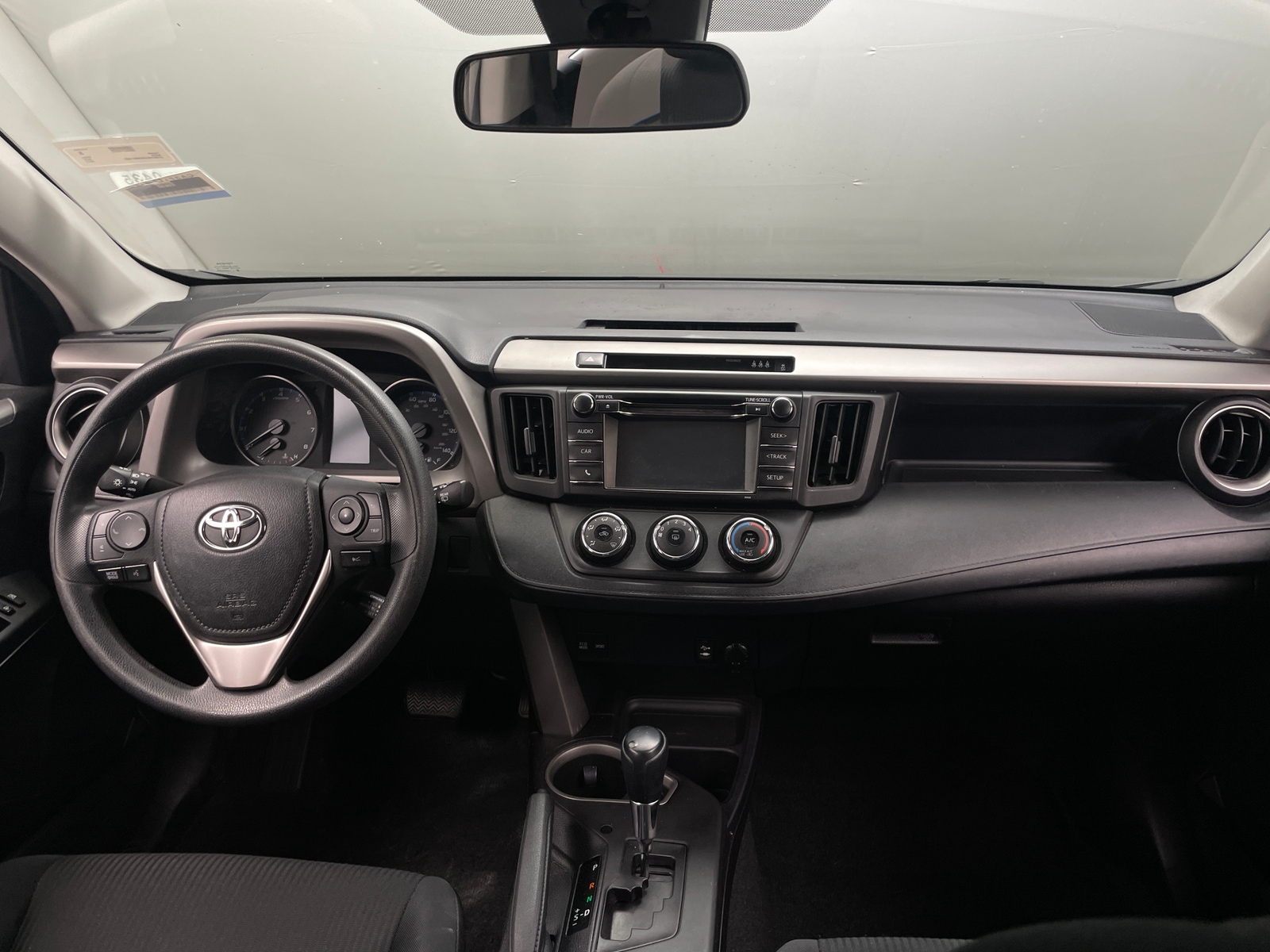 Thumbnail: 2017 Toyota RAV4 - 3