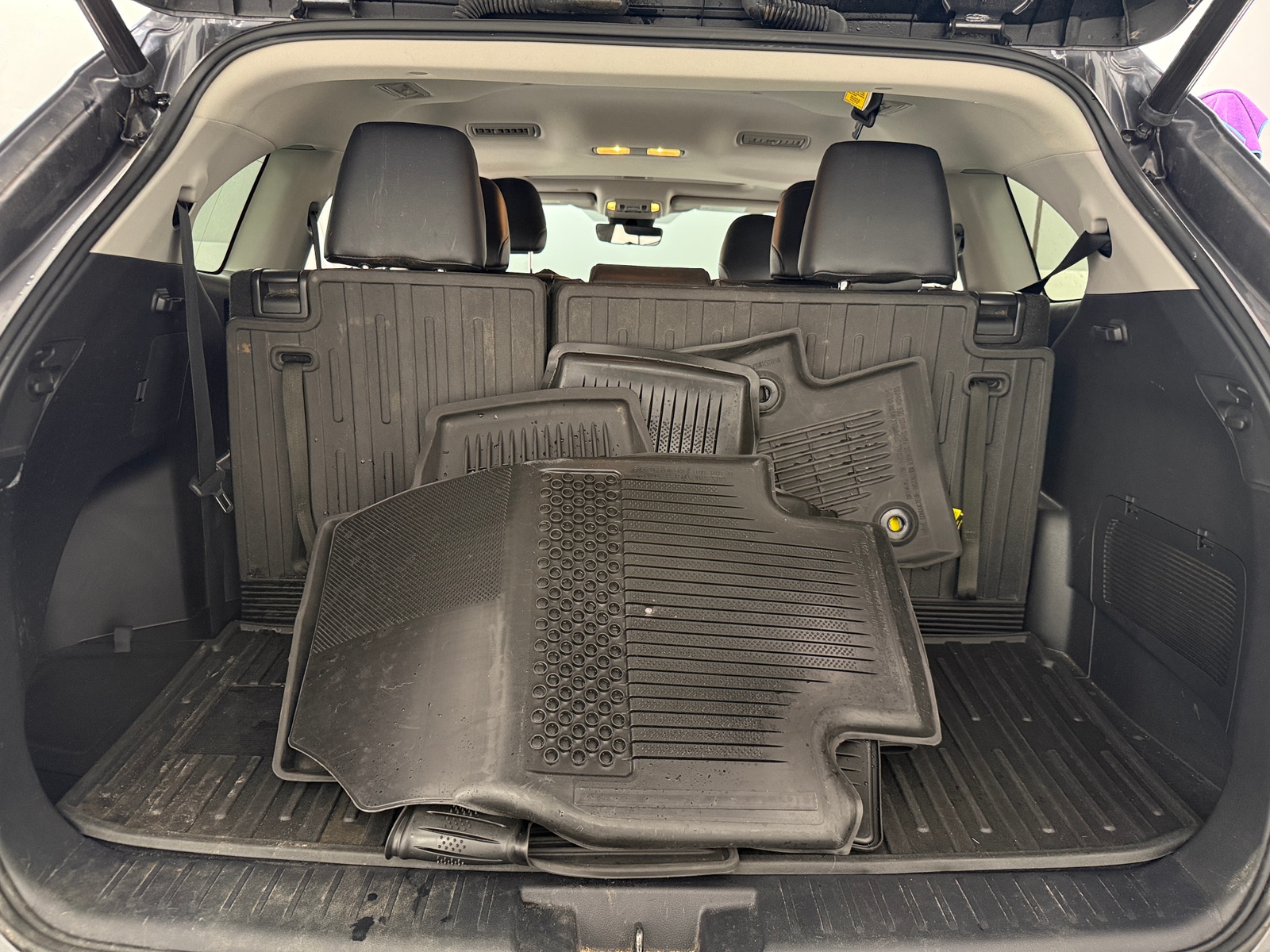 Thumbnail: 2021 Toyota Highlander - 6