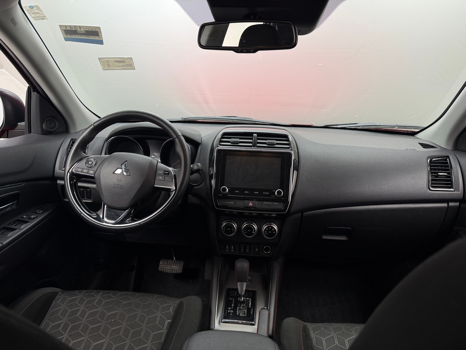 Thumbnail: 2023 Mitsubishi Outlander Sport - 3