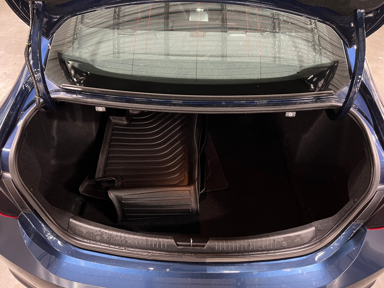 Thumbnail: 2021 Chevrolet Malibu - 7