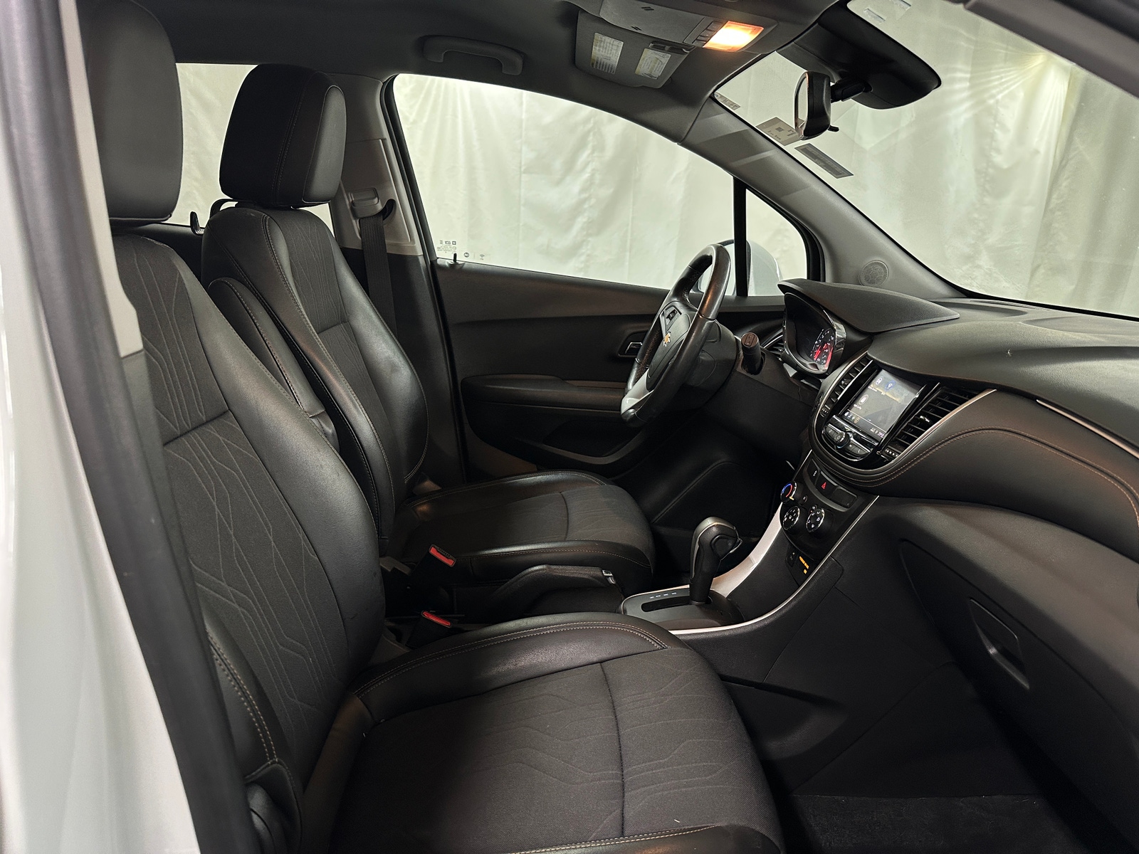 Thumbnail: 2020 Chevrolet Trax - 2