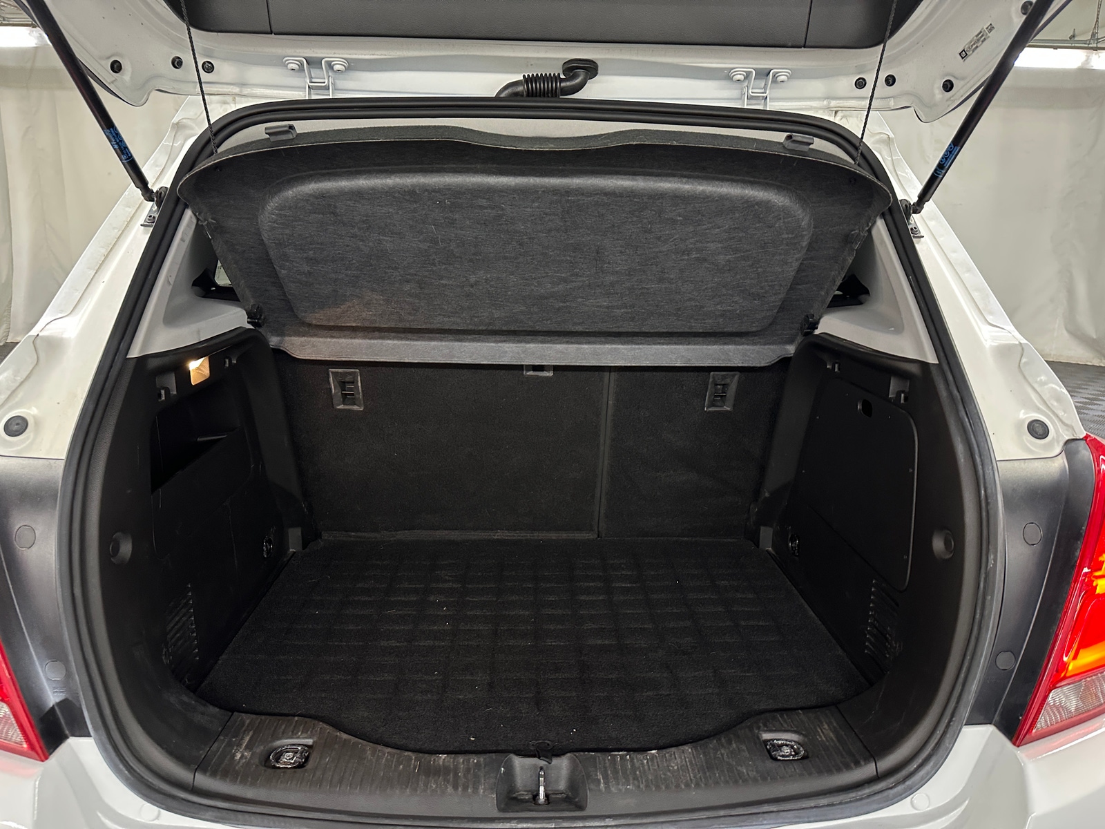 Thumbnail: 2020 Chevrolet Trax - 7