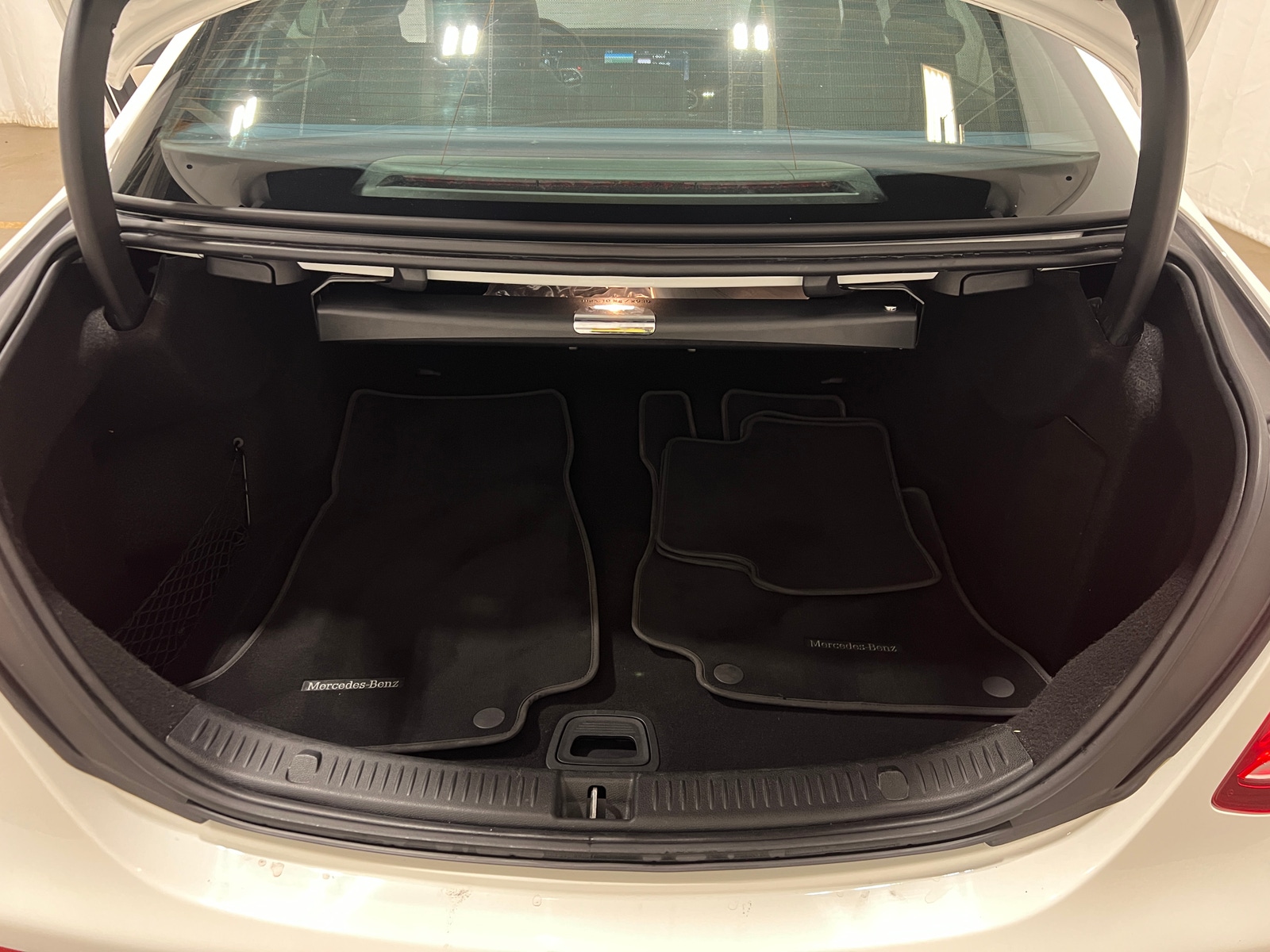 Thumbnail: 2019 Mercedes-Benz E-Class - 6