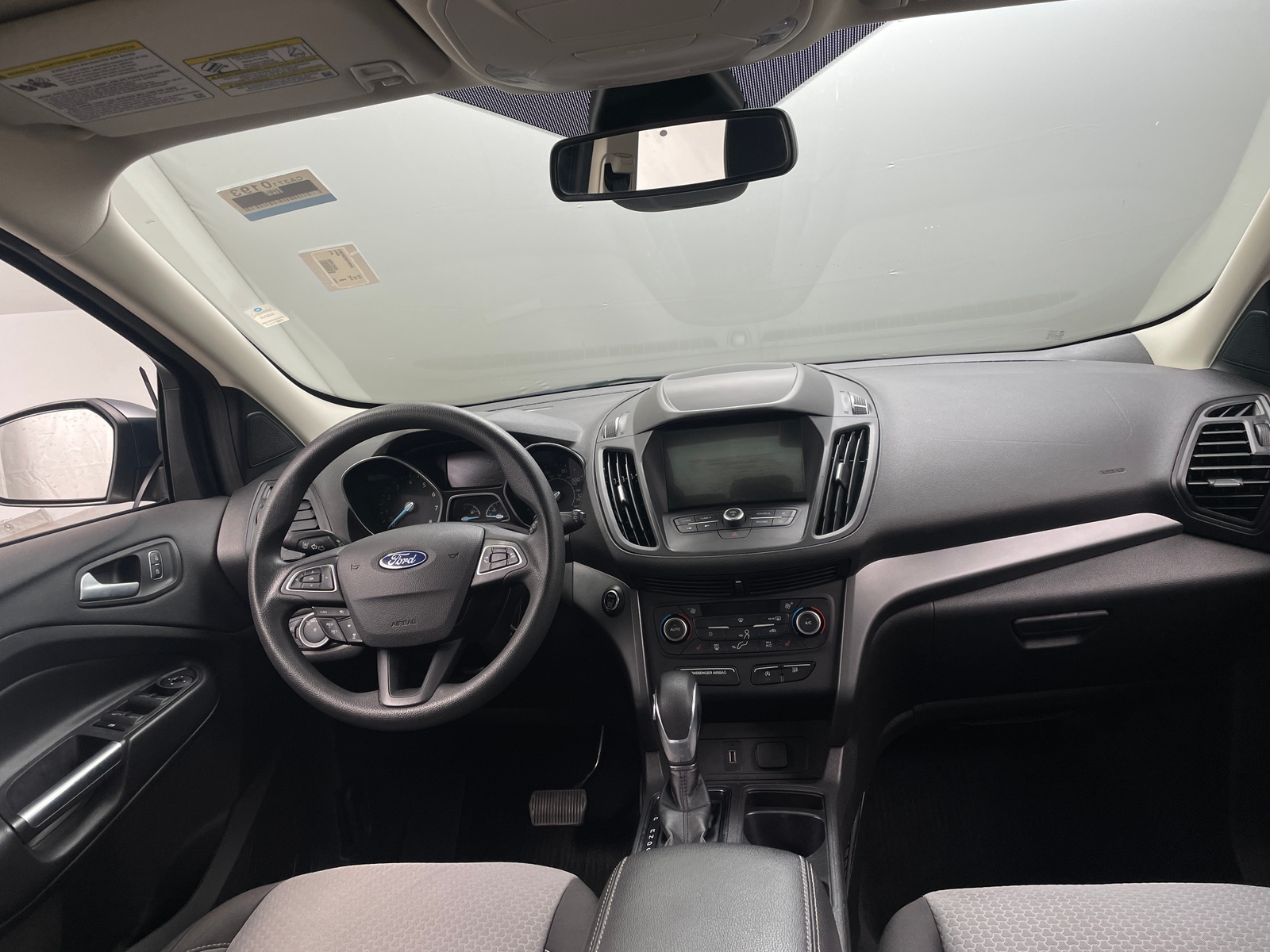 Thumbnail: 2019 Ford Escape - 3