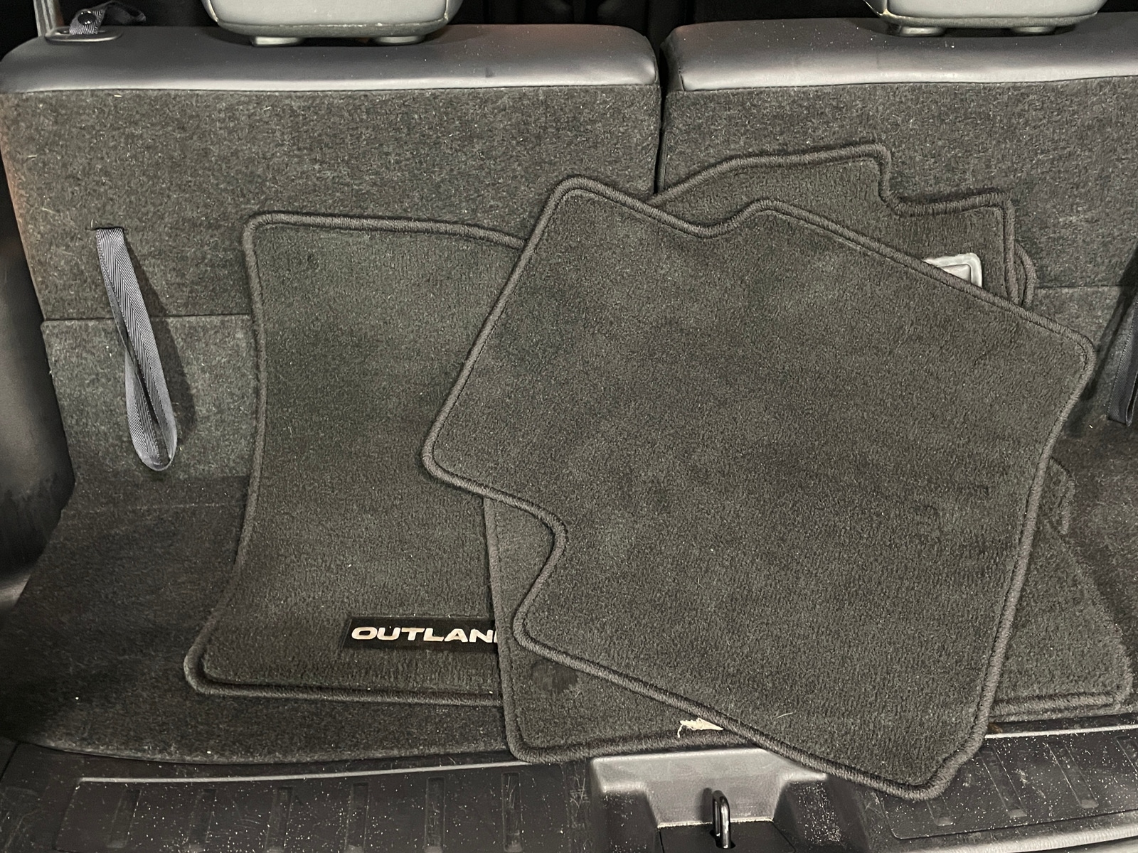 Thumbnail: 2024 Mitsubishi Outlander - 6