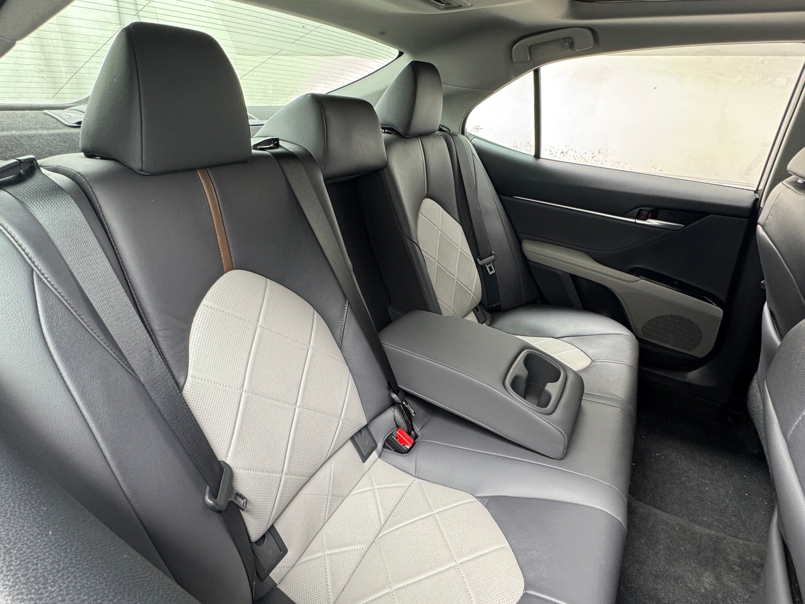 Thumbnail: 2018 Toyota Camry - 6