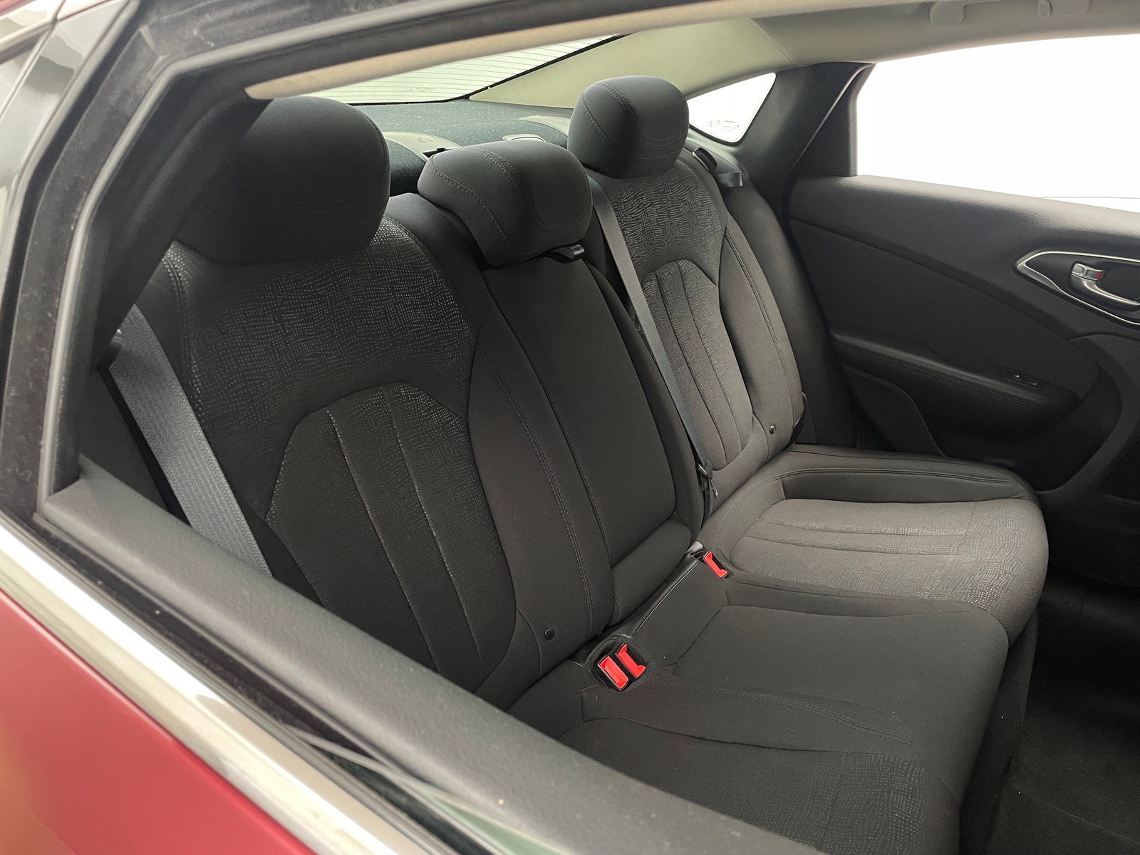 Thumbnail: 2015 Chrysler 200 - 6