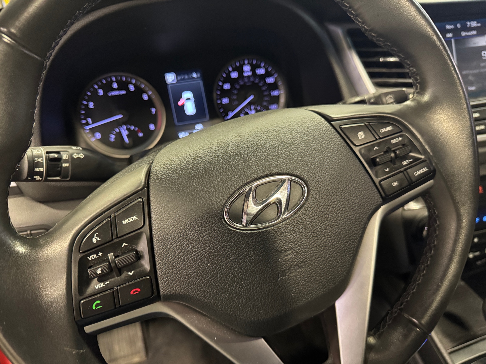 Thumbnail: 2016 Hyundai Tucson - 4