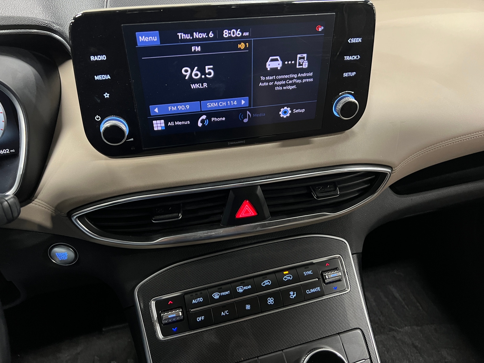 Thumbnail: 2022 Hyundai Santa Fe - 4