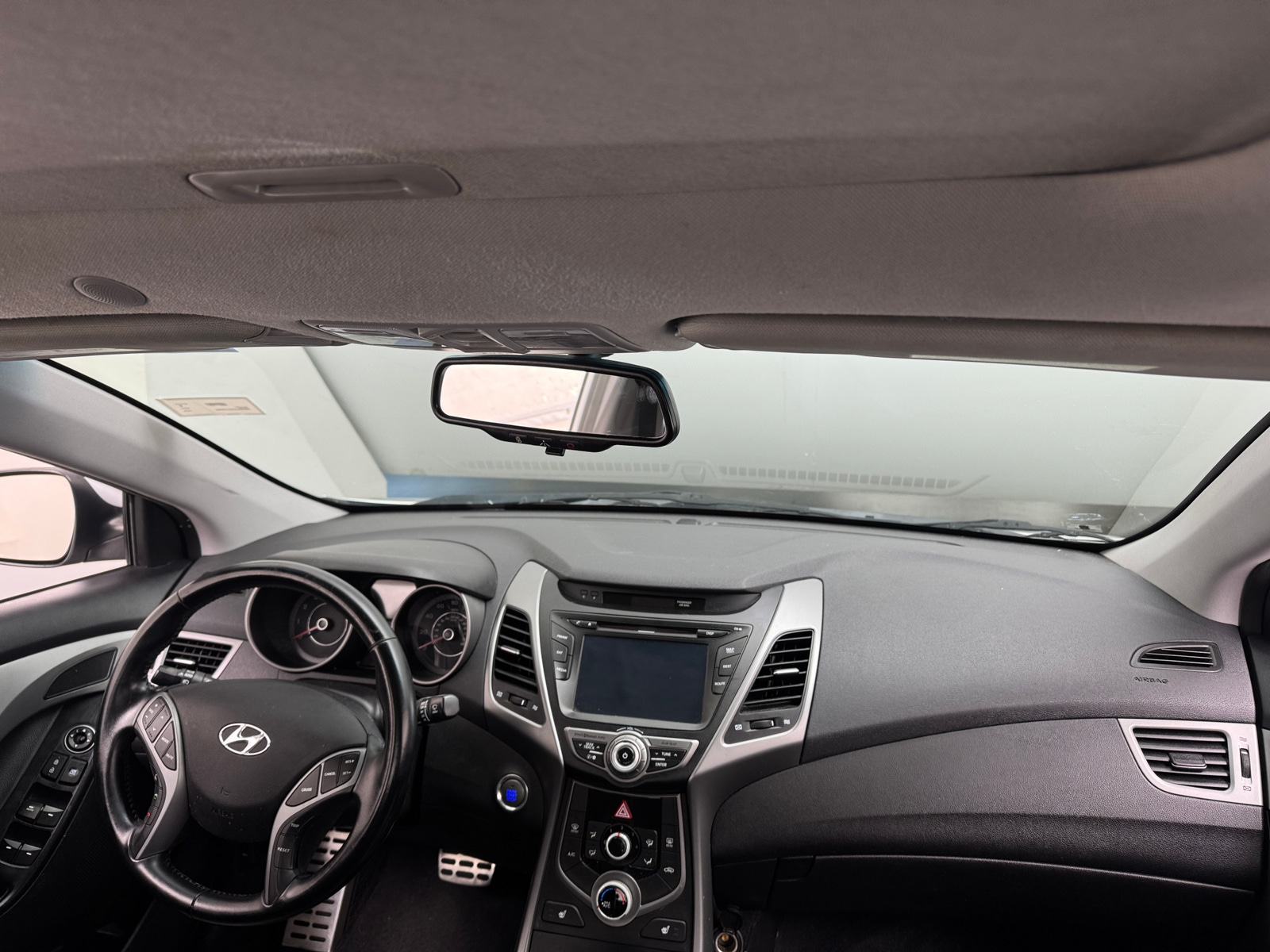 Thumbnail: 2015 Hyundai Elantra - 2