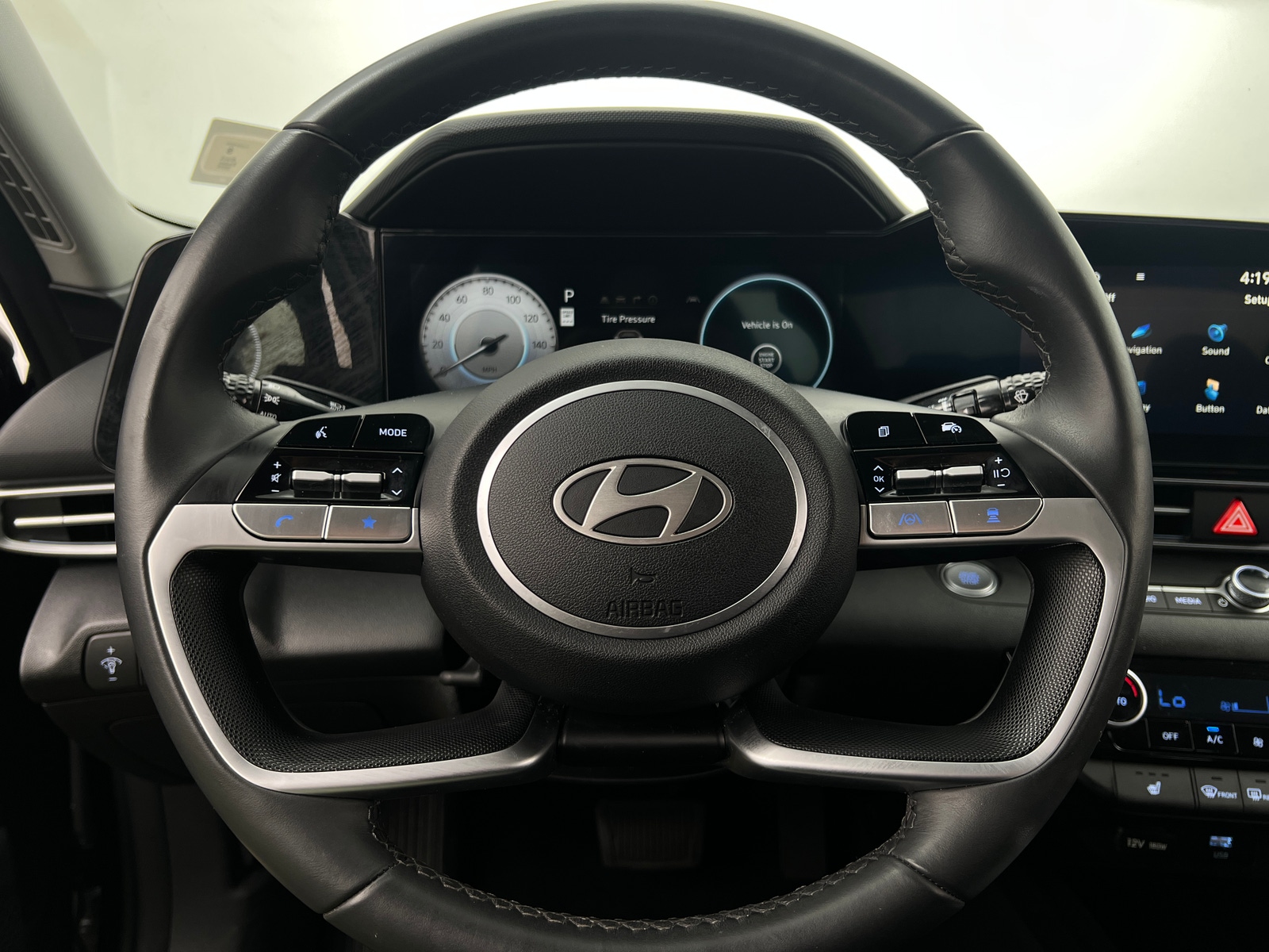 Thumbnail: 2025 Hyundai Elantra - 5