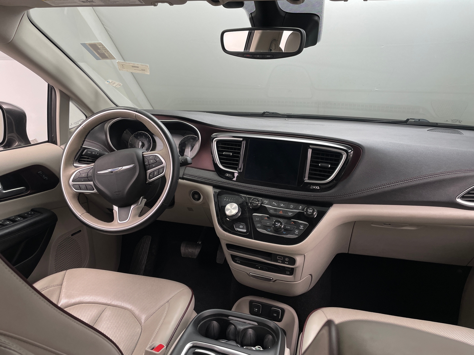 Thumbnail: 2018 Chrysler Pacifica - 2