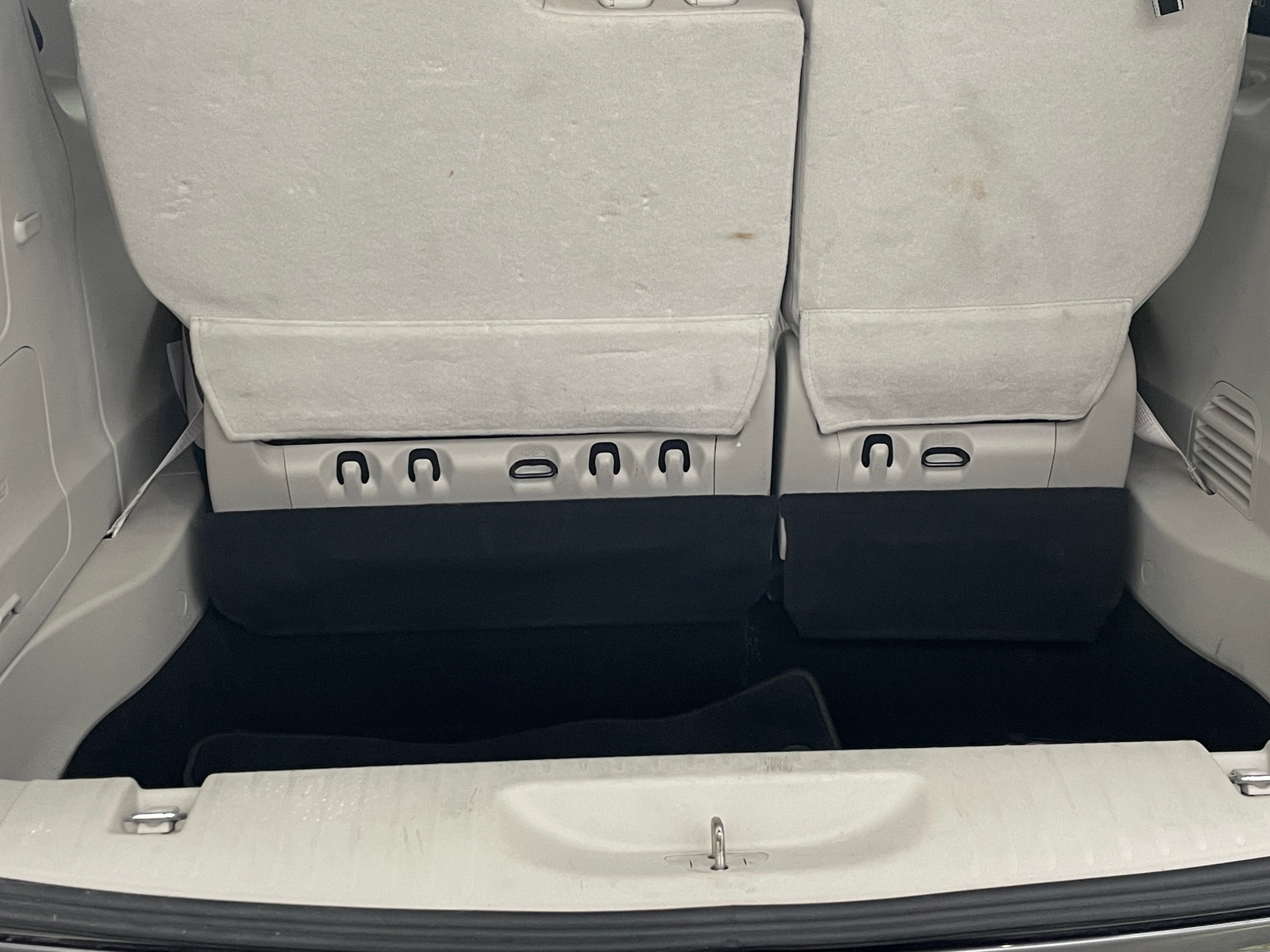 Thumbnail: 2018 Chrysler Pacifica - 6