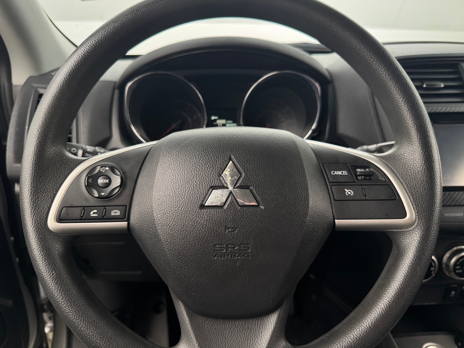 Thumbnail: 2023 Mitsubishi Outlander Sport - 5