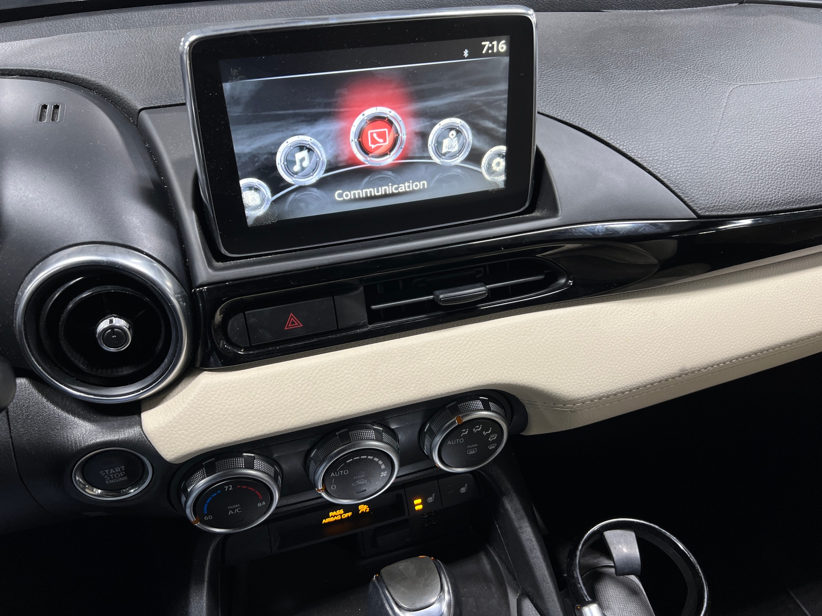 Thumbnail: 2018 Fiat 124 Spider - 3