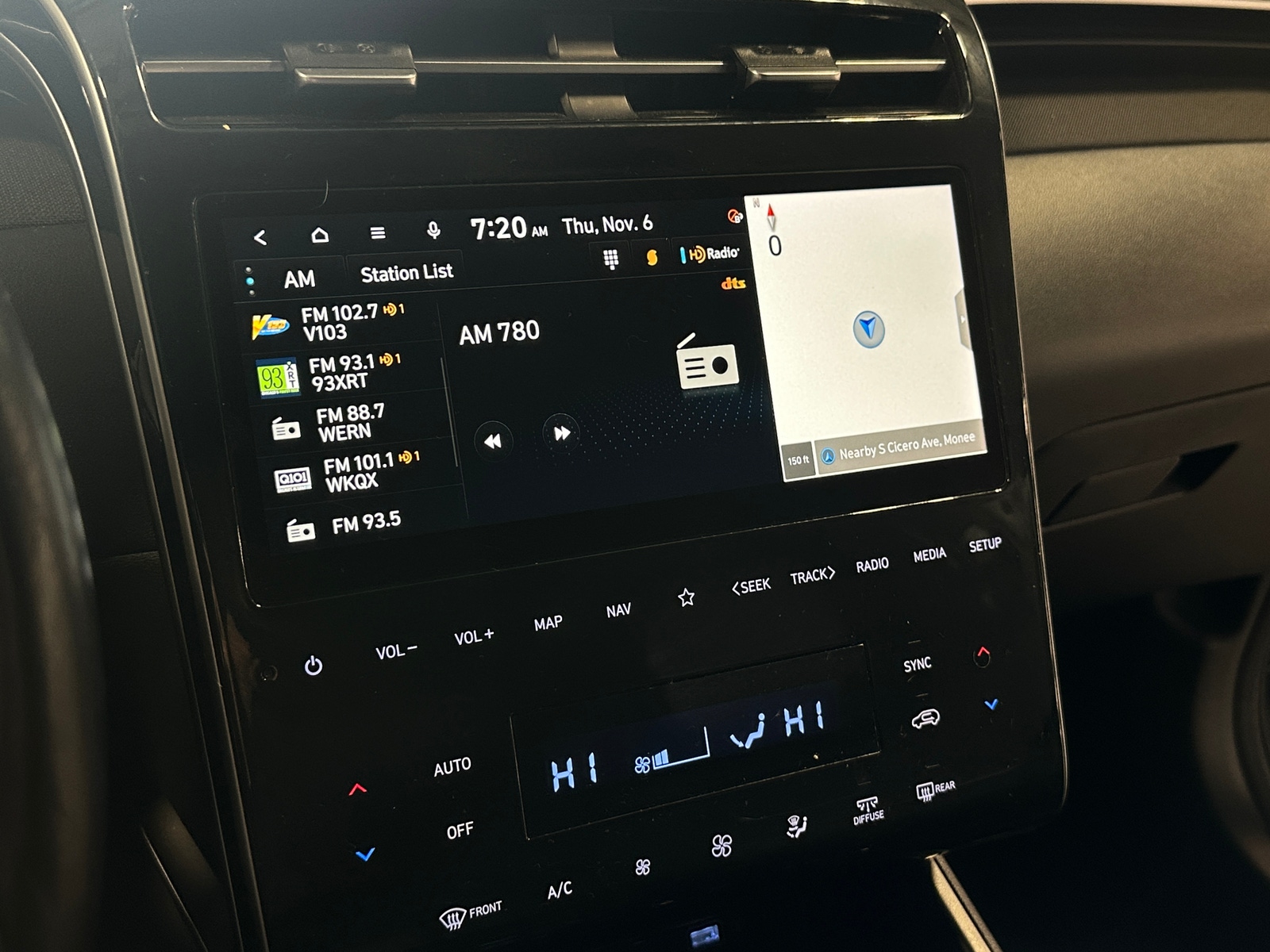 Thumbnail: 2024 Hyundai Tucson - 3