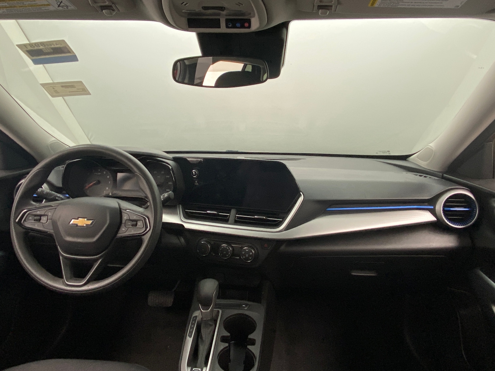 Thumbnail: 2024 Chevrolet Trax - 3