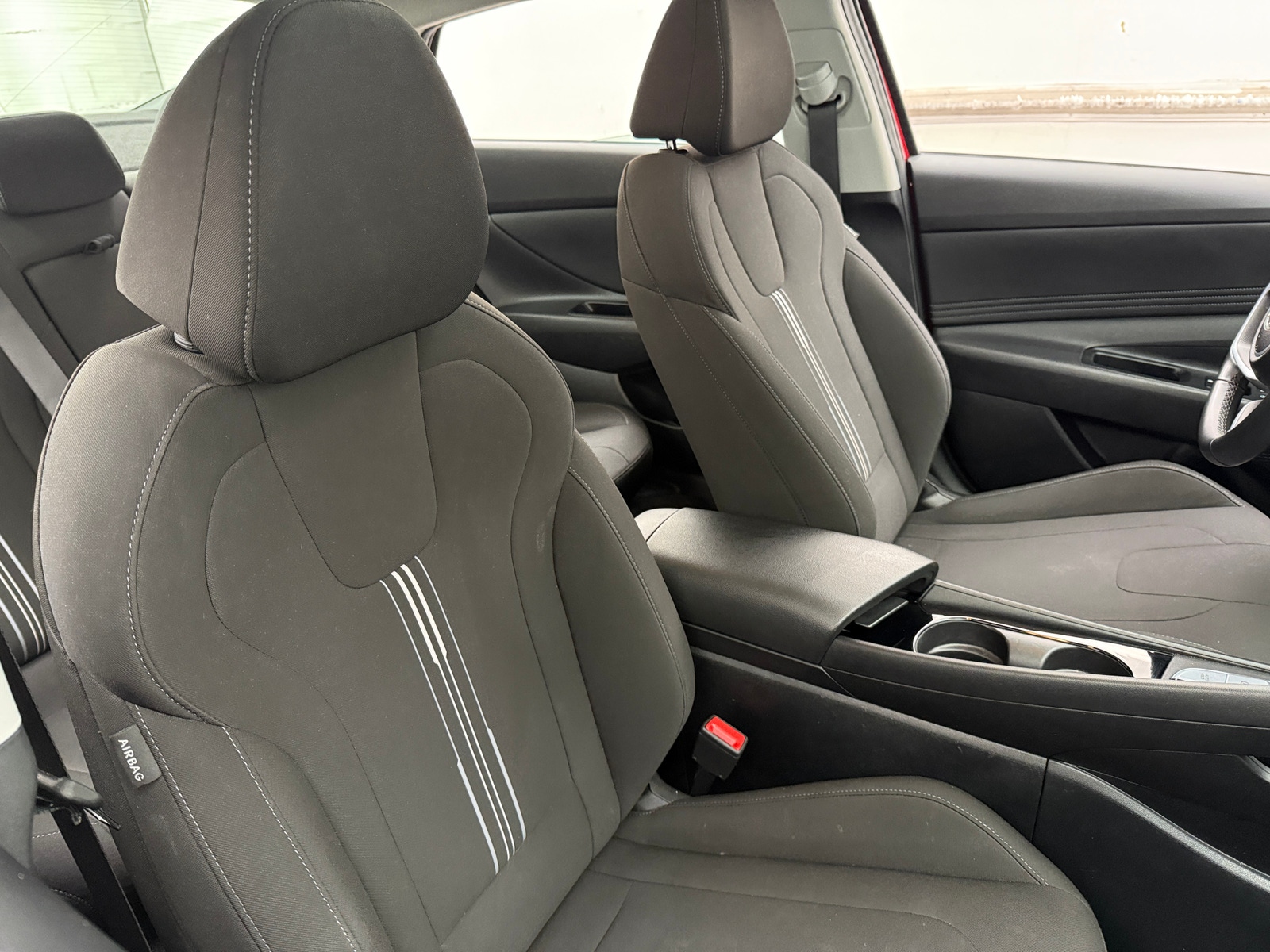 Thumbnail: 2025 Hyundai Elantra - 2