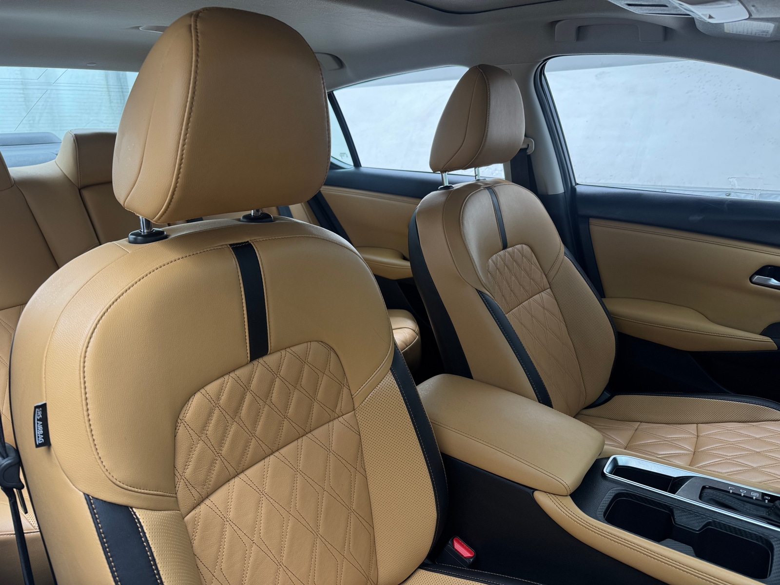 Thumbnail: 2023 Nissan Sentra - 2