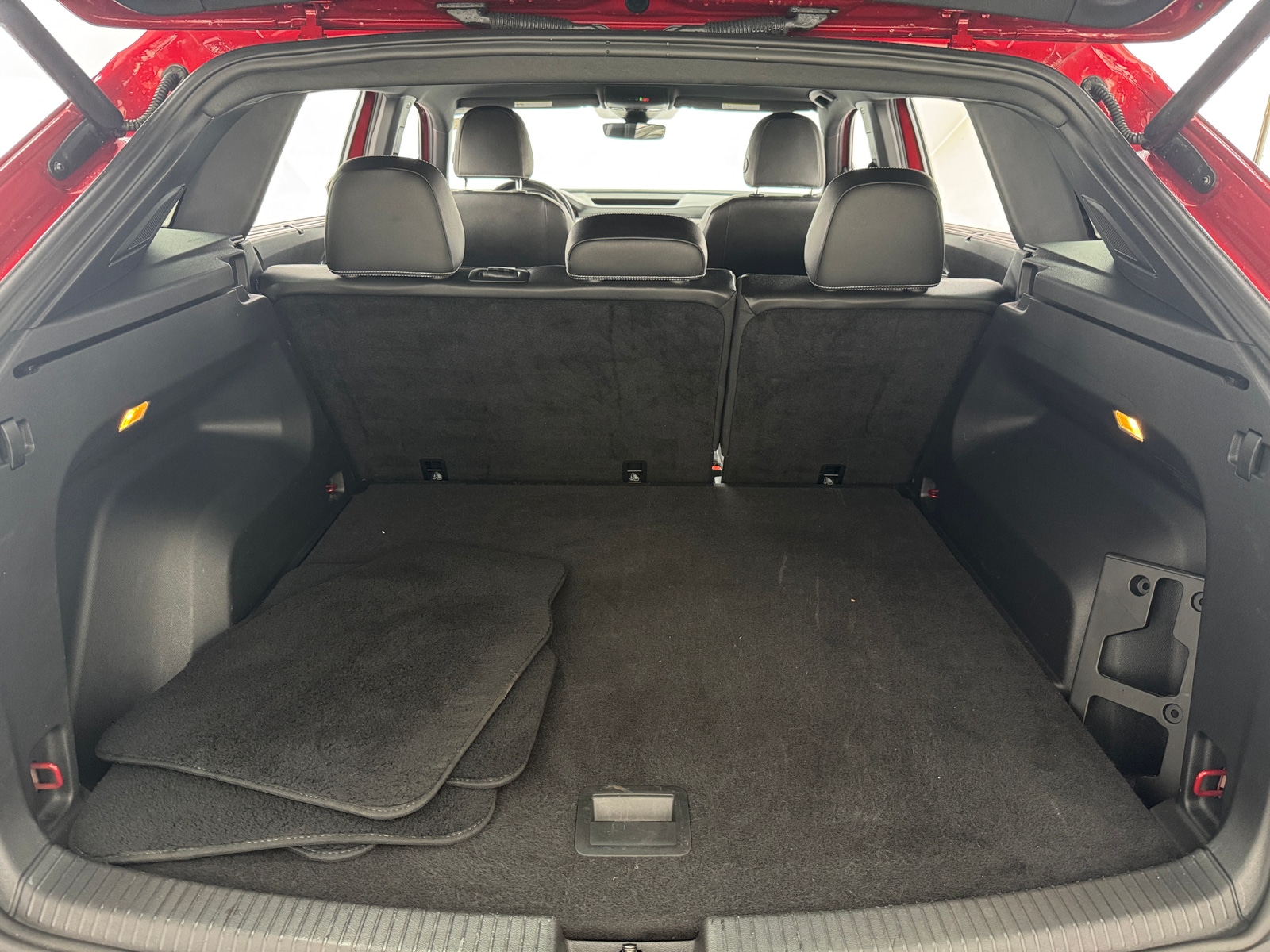 Thumbnail: 2022 Volkswagen Atlas - 6