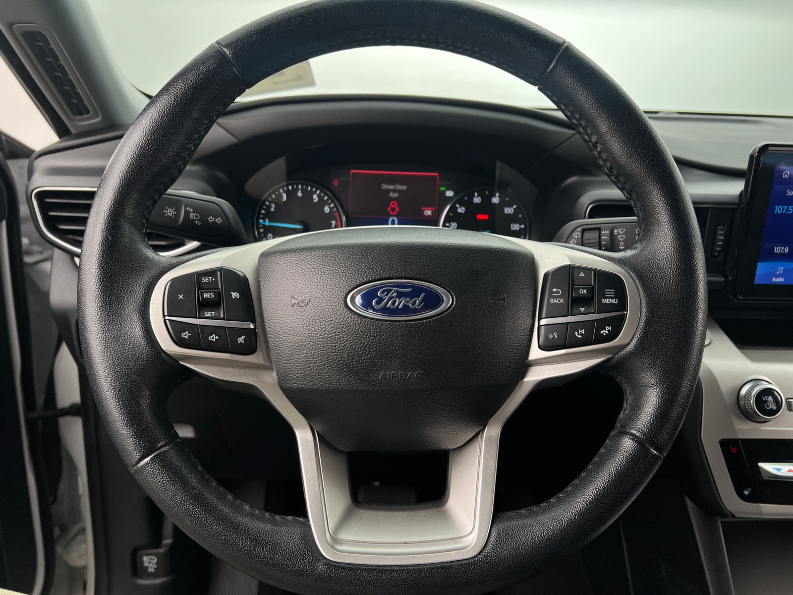 Thumbnail: 2023 Ford Explorer - 5