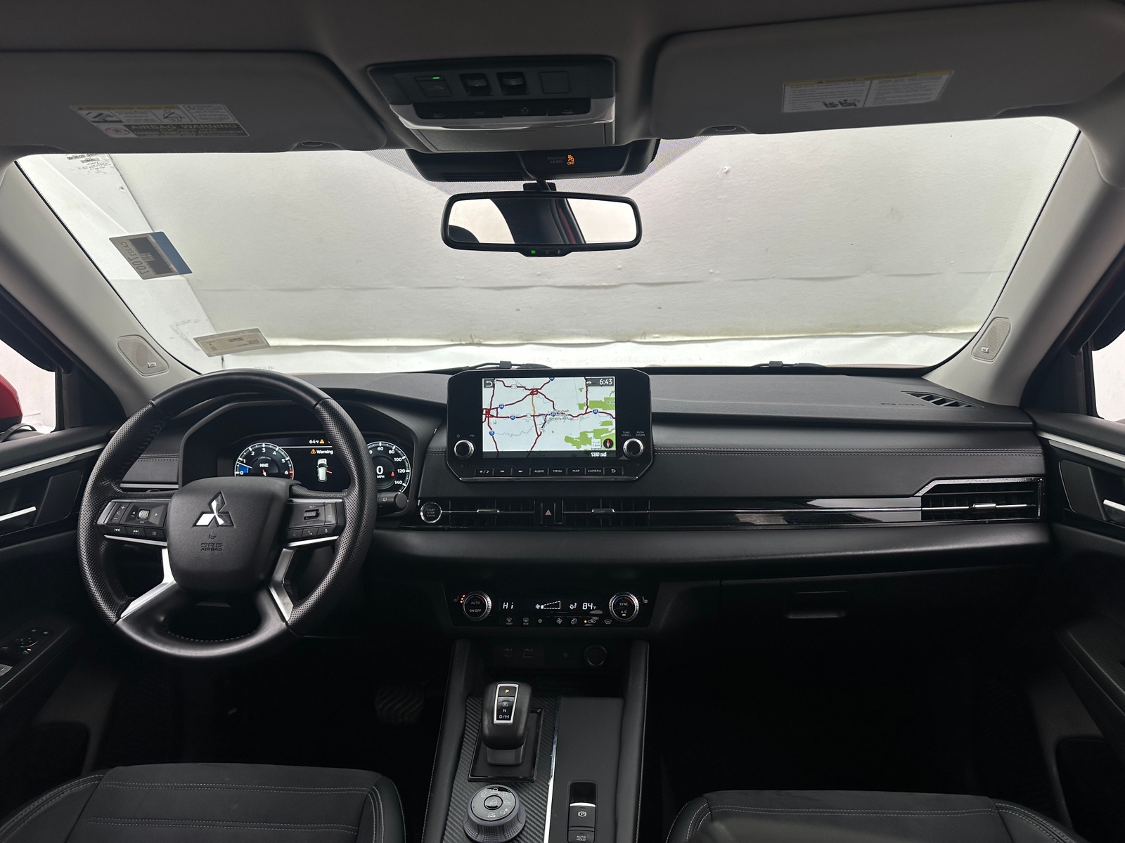 Thumbnail: 2022 Mitsubishi Outlander - 2