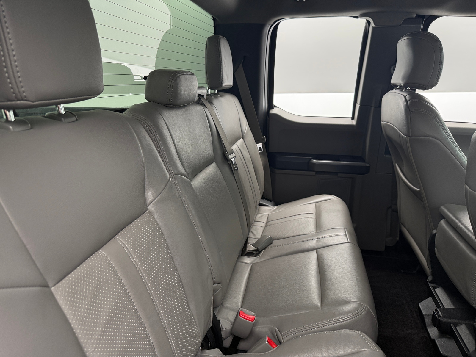 Thumbnail: 2016 Ford Econoline - 6