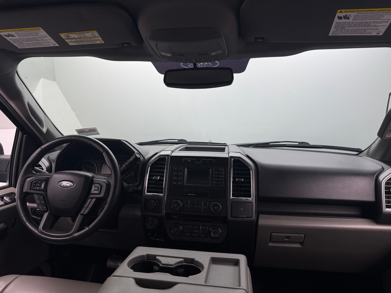 Thumbnail: 2016 Ford Econoline - 3