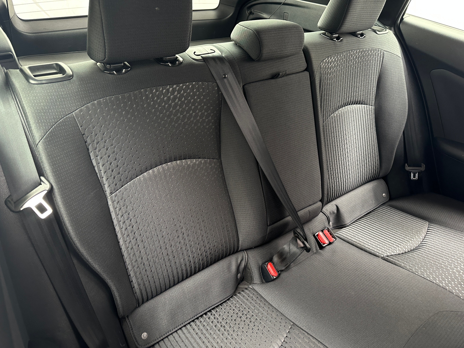 Thumbnail: 2016 Toyota Prius - 6