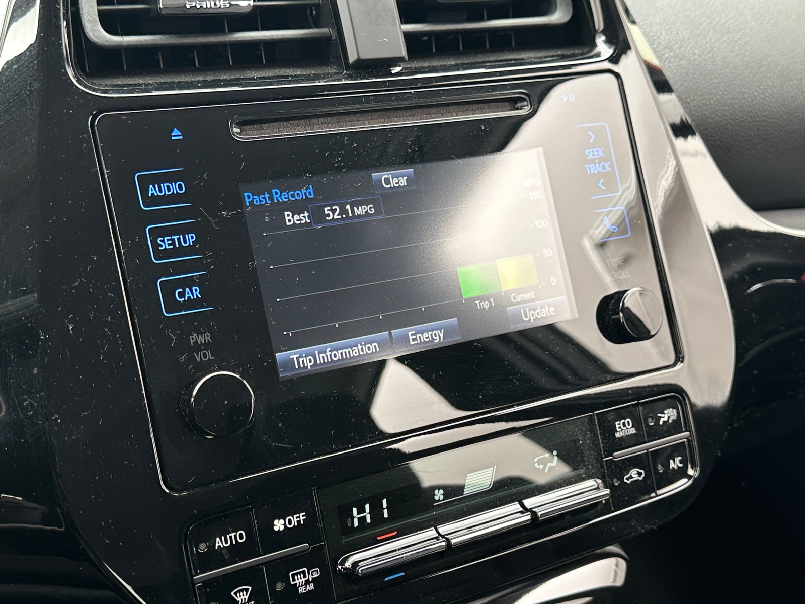 Thumbnail: 2016 Toyota Prius - 4