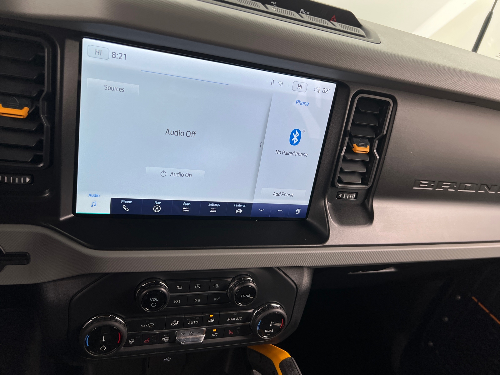 Thumbnail: 2022 Ford Bronco - 3