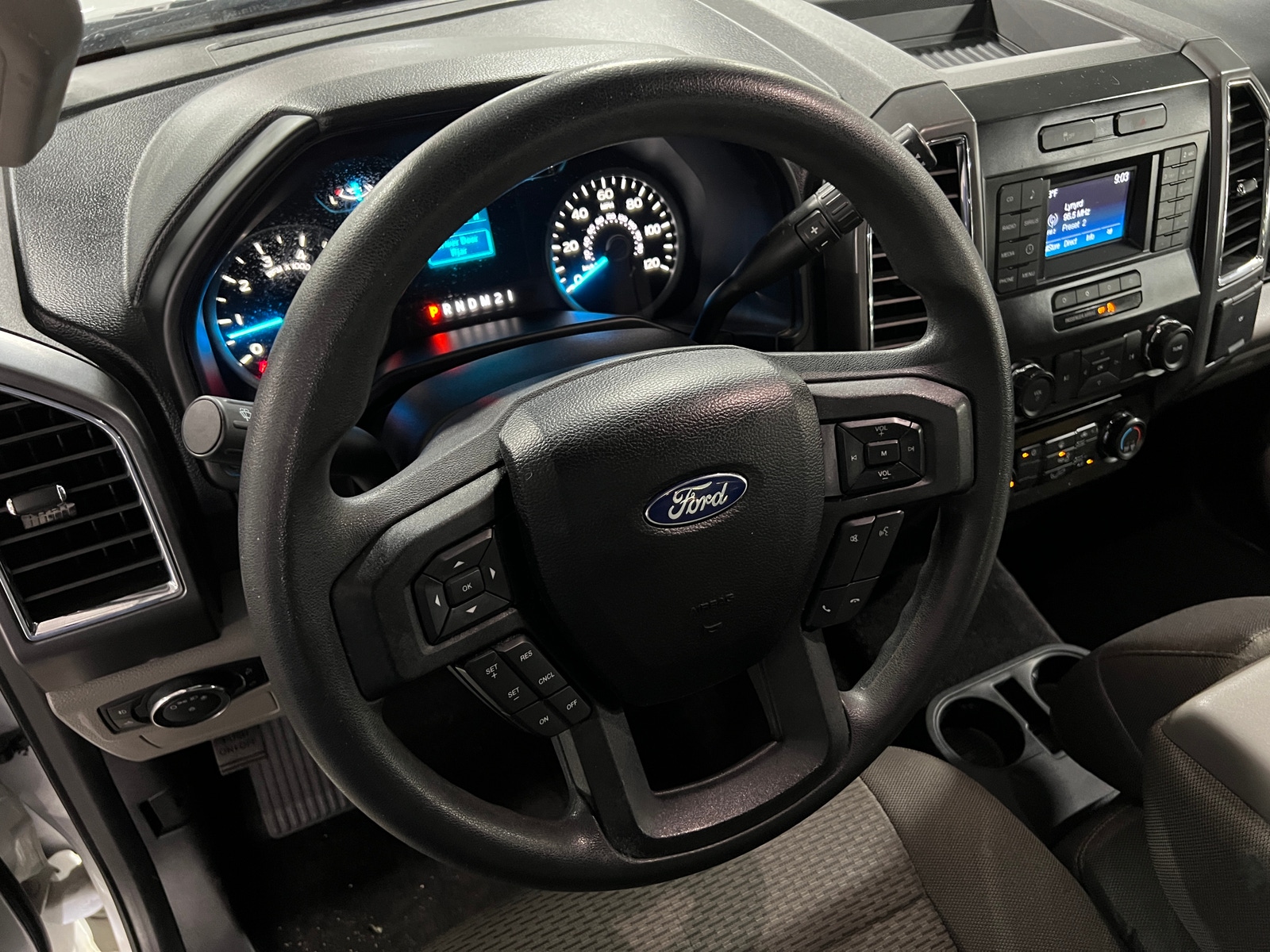 Thumbnail: 2016 Ford Econoline - 5