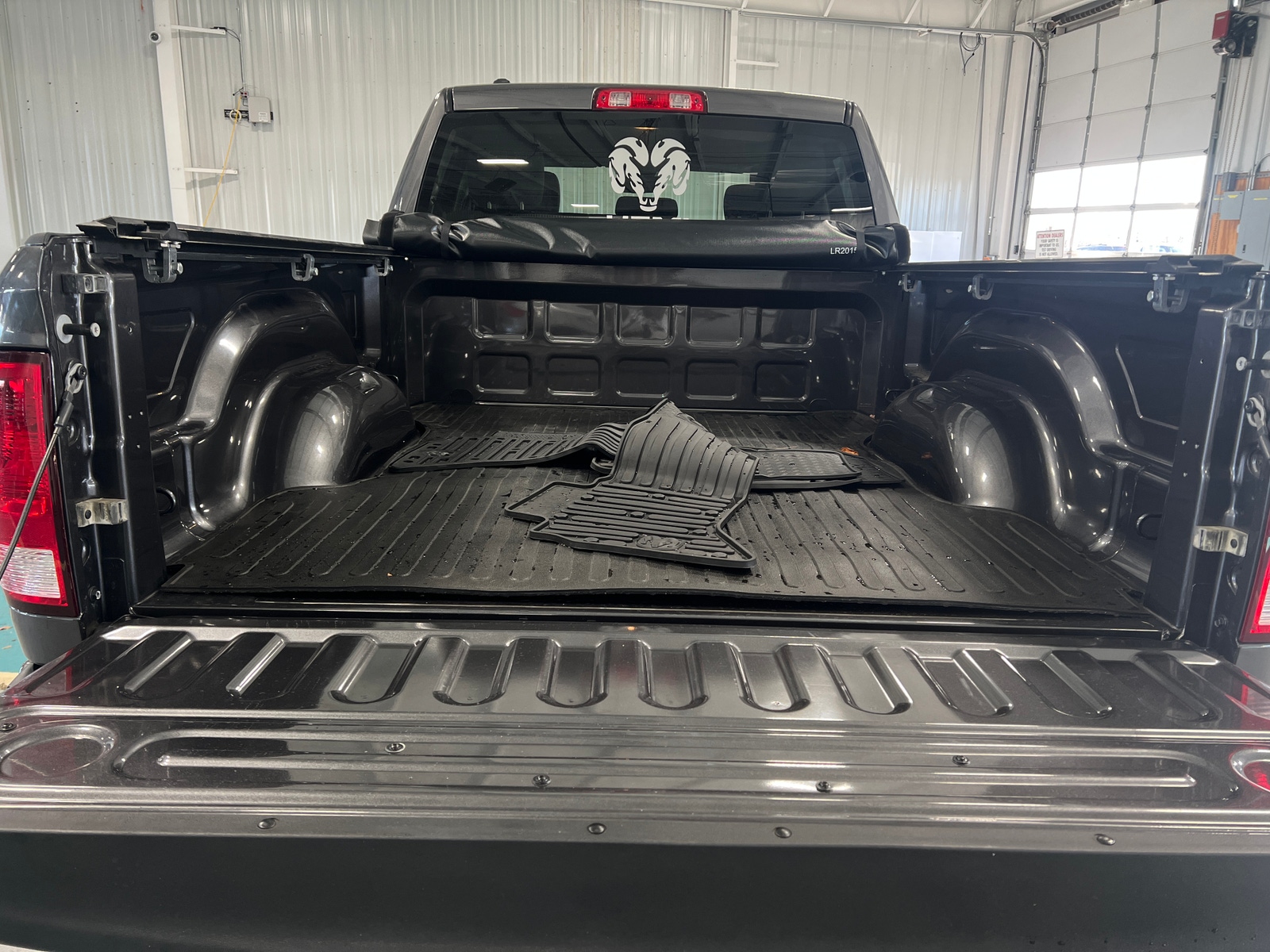 Thumbnail: 2016 RAM 1500 - 7