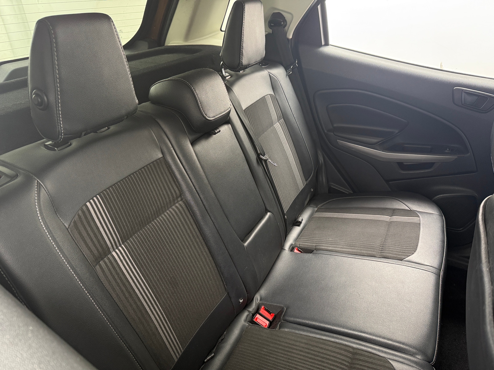 Thumbnail: 2020 Ford EcoSport - 5