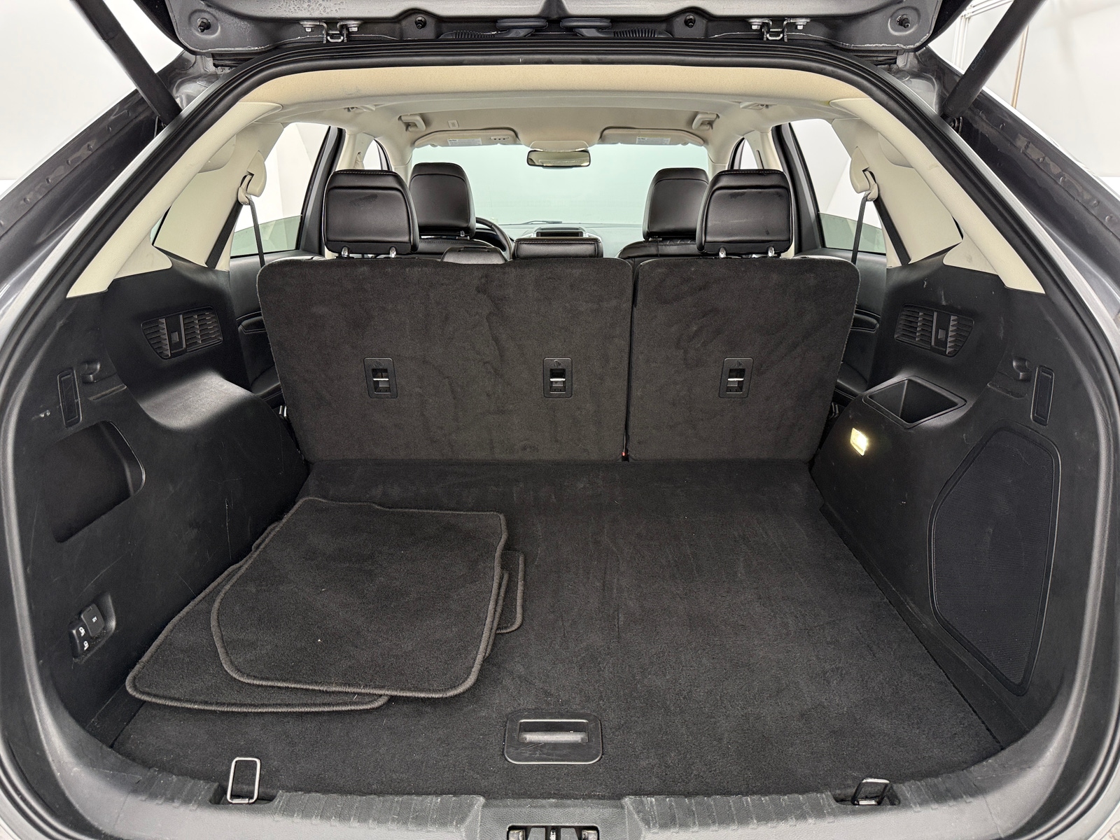 Thumbnail: 2024 Ford Edge - 6