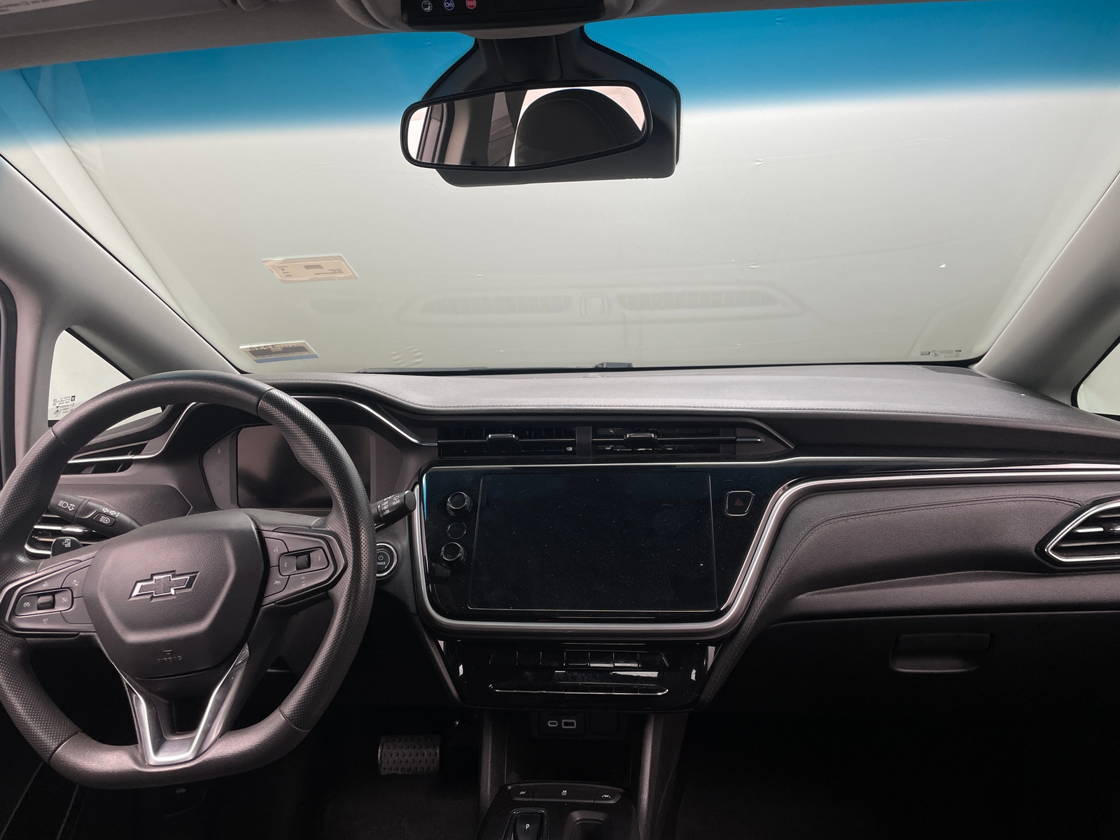 Thumbnail: 2022 Chevrolet Bolt EV - 3