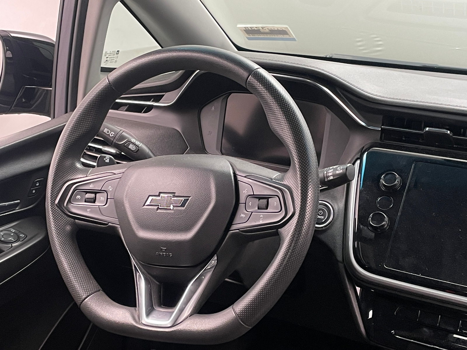 Thumbnail: 2022 Chevrolet Bolt EV - 5