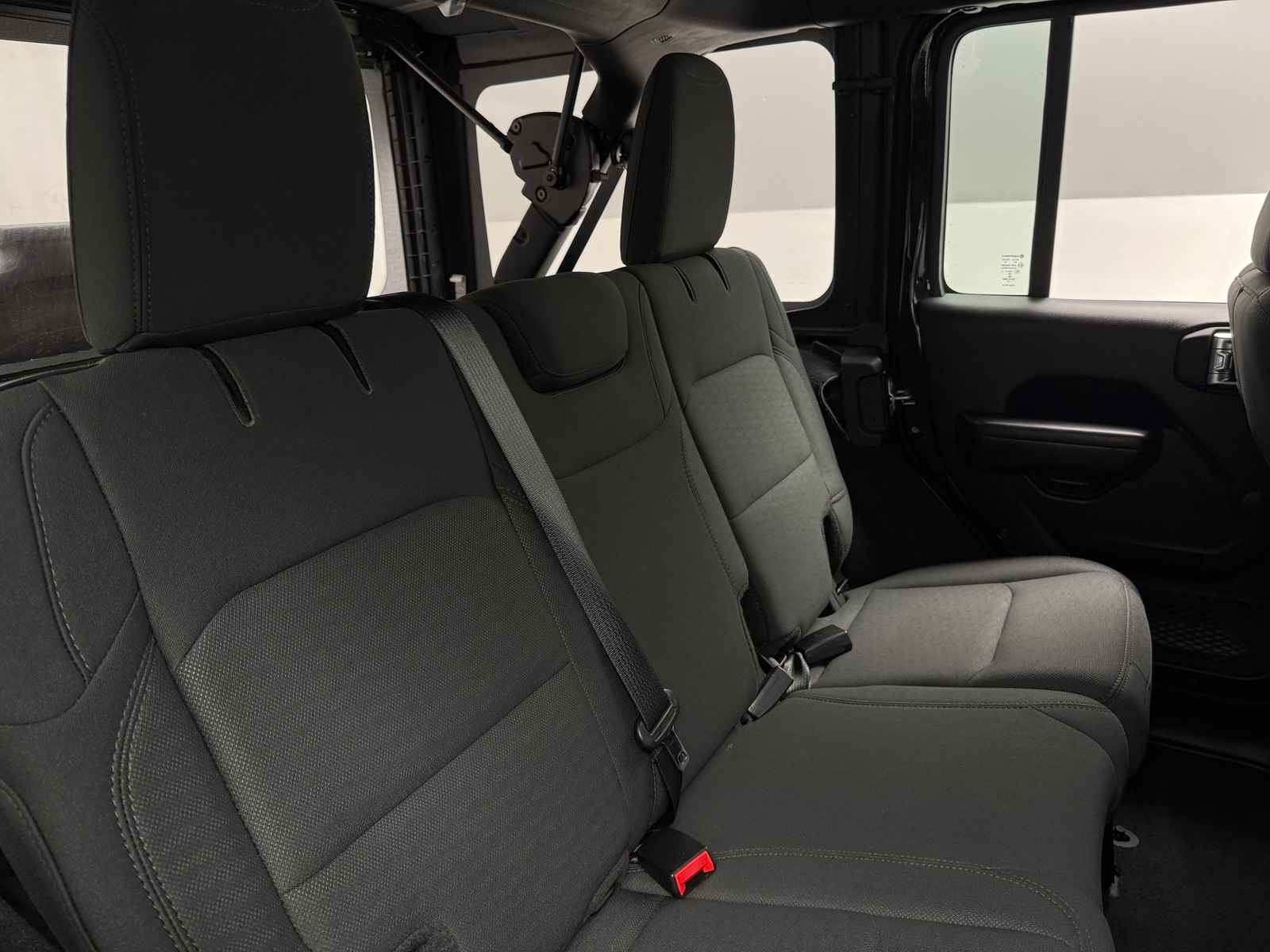 Thumbnail: 2019 Jeep Wrangler - 6