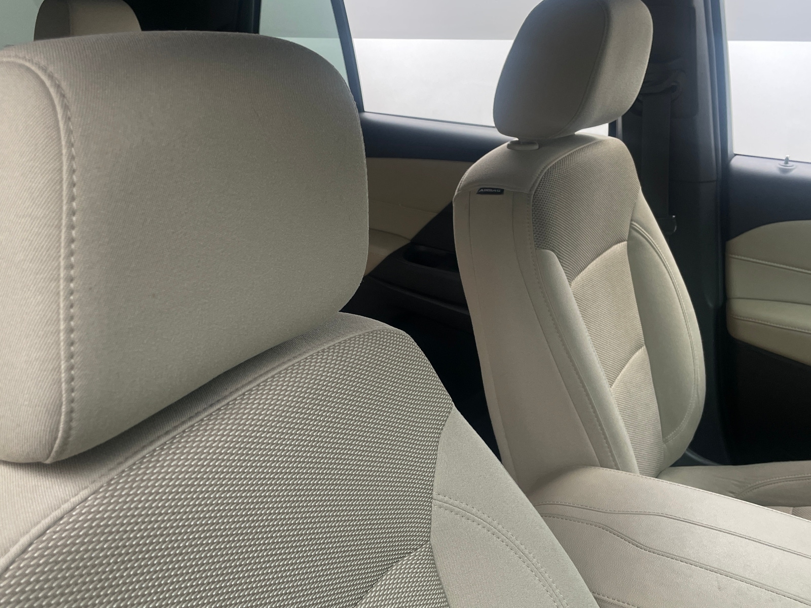 Thumbnail: 2023 Chevrolet Traverse - 2