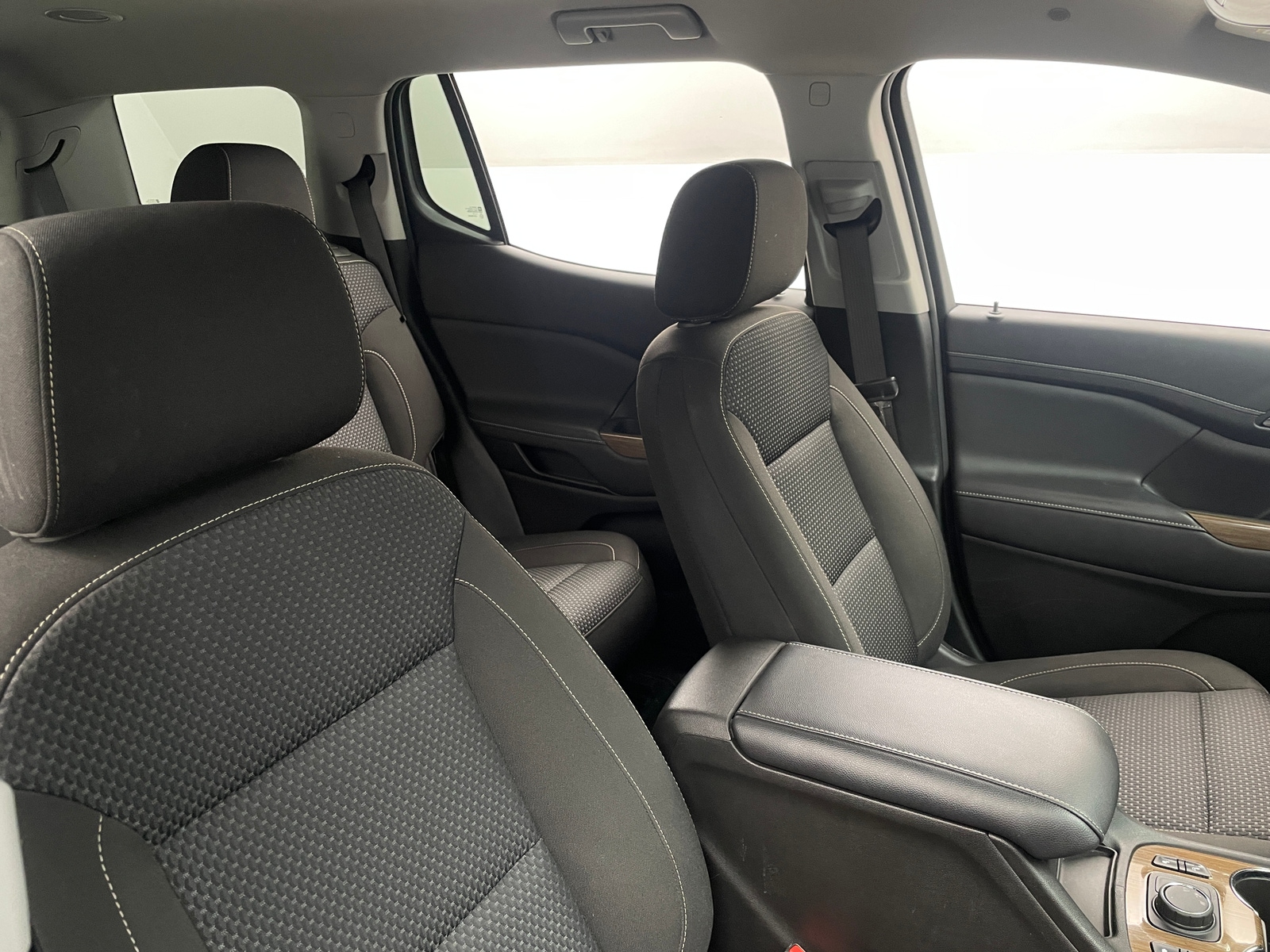 Thumbnail: 2023 GMC Acadia - 2