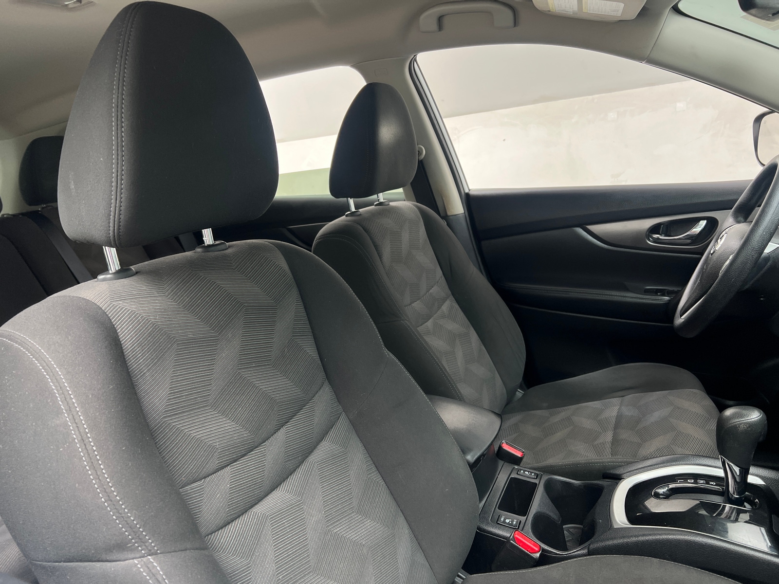 Thumbnail: 2016 Nissan Rogue - 2