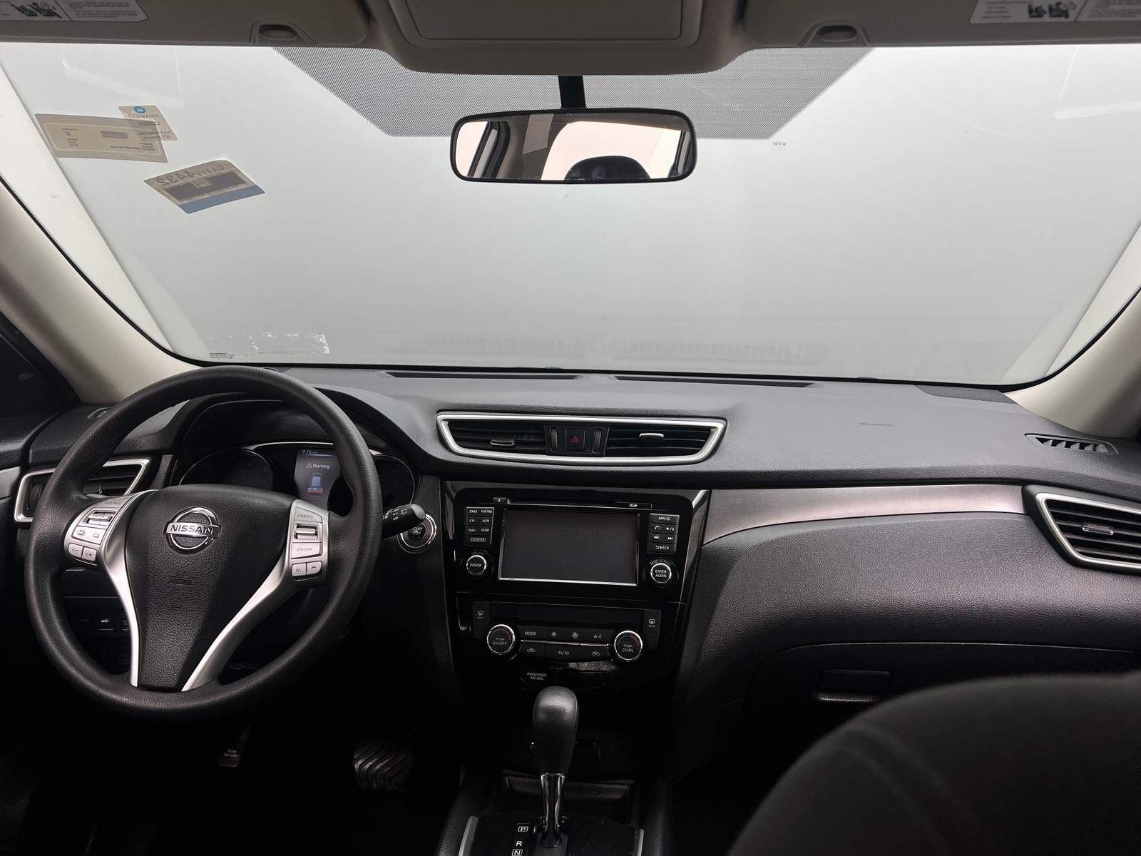 Thumbnail: 2016 Nissan Rogue - 3